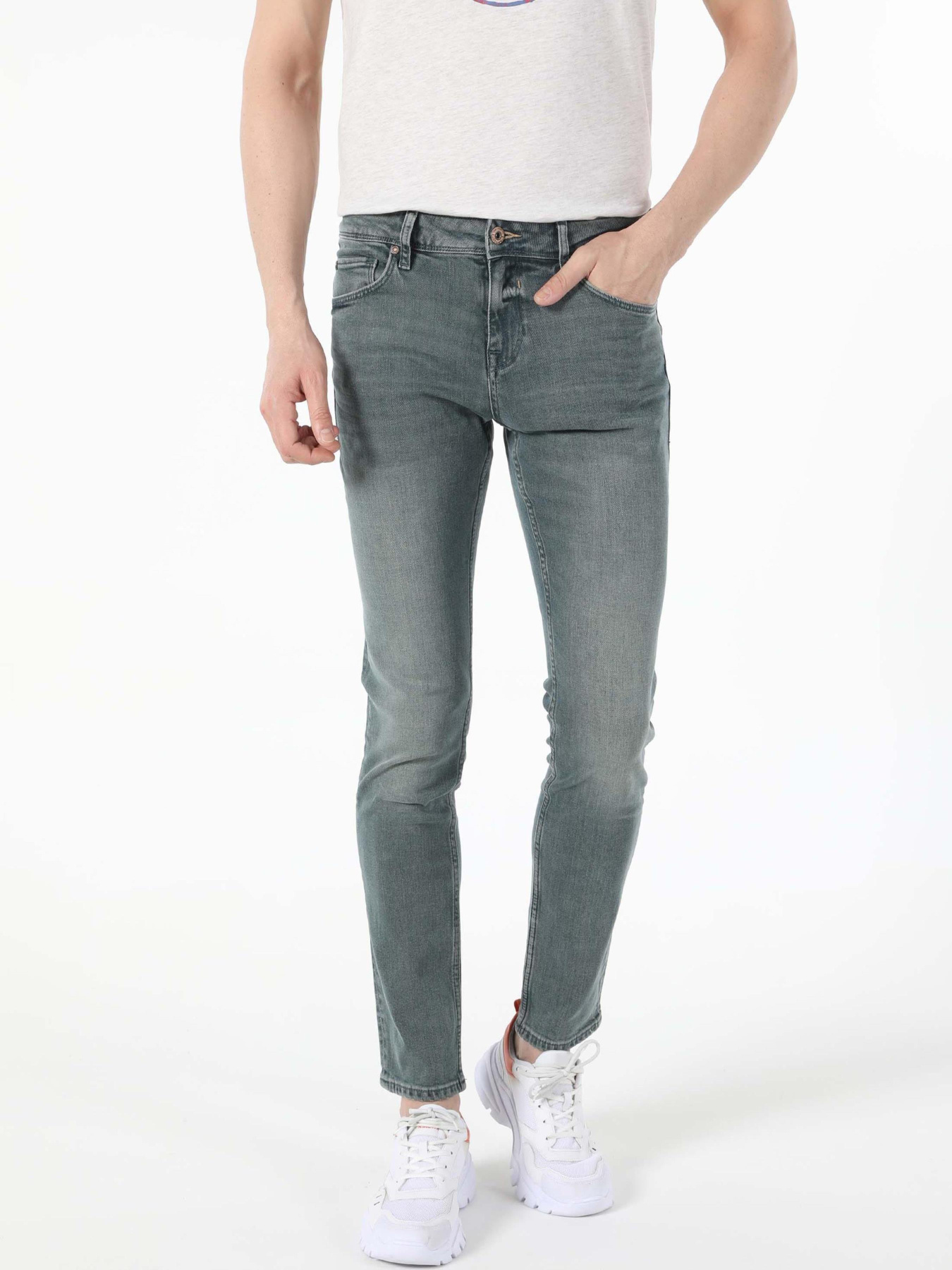 Джинсы Colin’s модель CL1054541_Q1.V1_DN08858 Джинсы Colin’s модель CL1054541_Q1.V1_DN08858 Фото