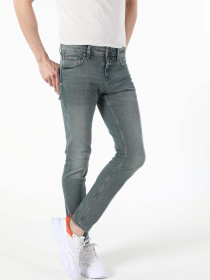 Джинсы Colin’s модель CL1054541_Q1.V1_DN08858 Джинсы Colin’s модель CL1054541_Q1.V1_DN08858 Фото