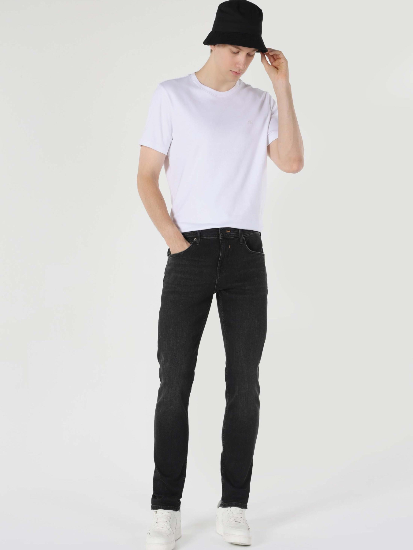 Джинси Colin’s модель CL1062410_Q1.V1_DN04323 Фото