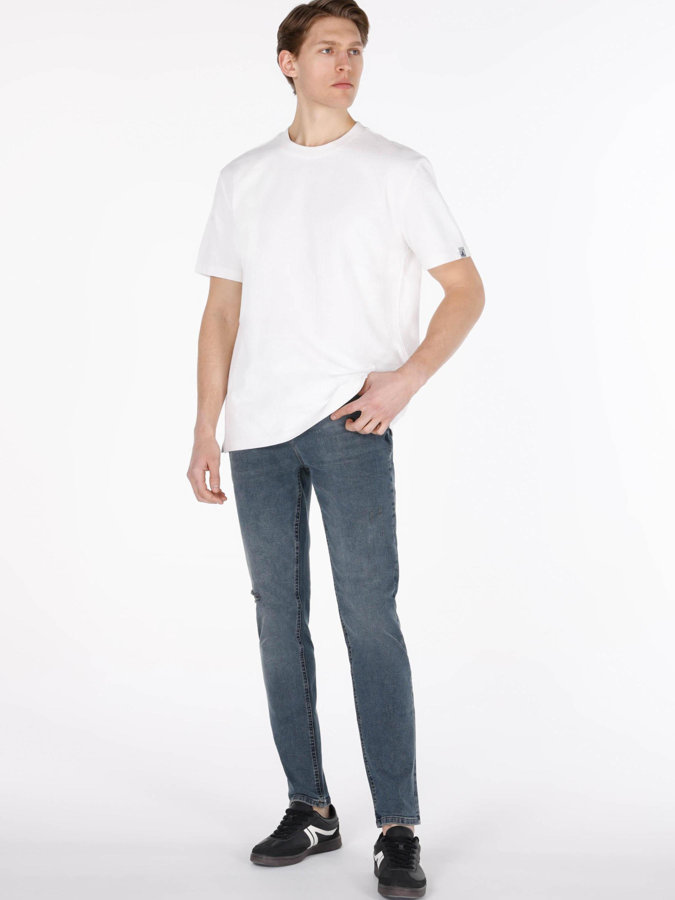 Джинси Colin’s модель CL1073707_Q1.V1_DN44055 Фото