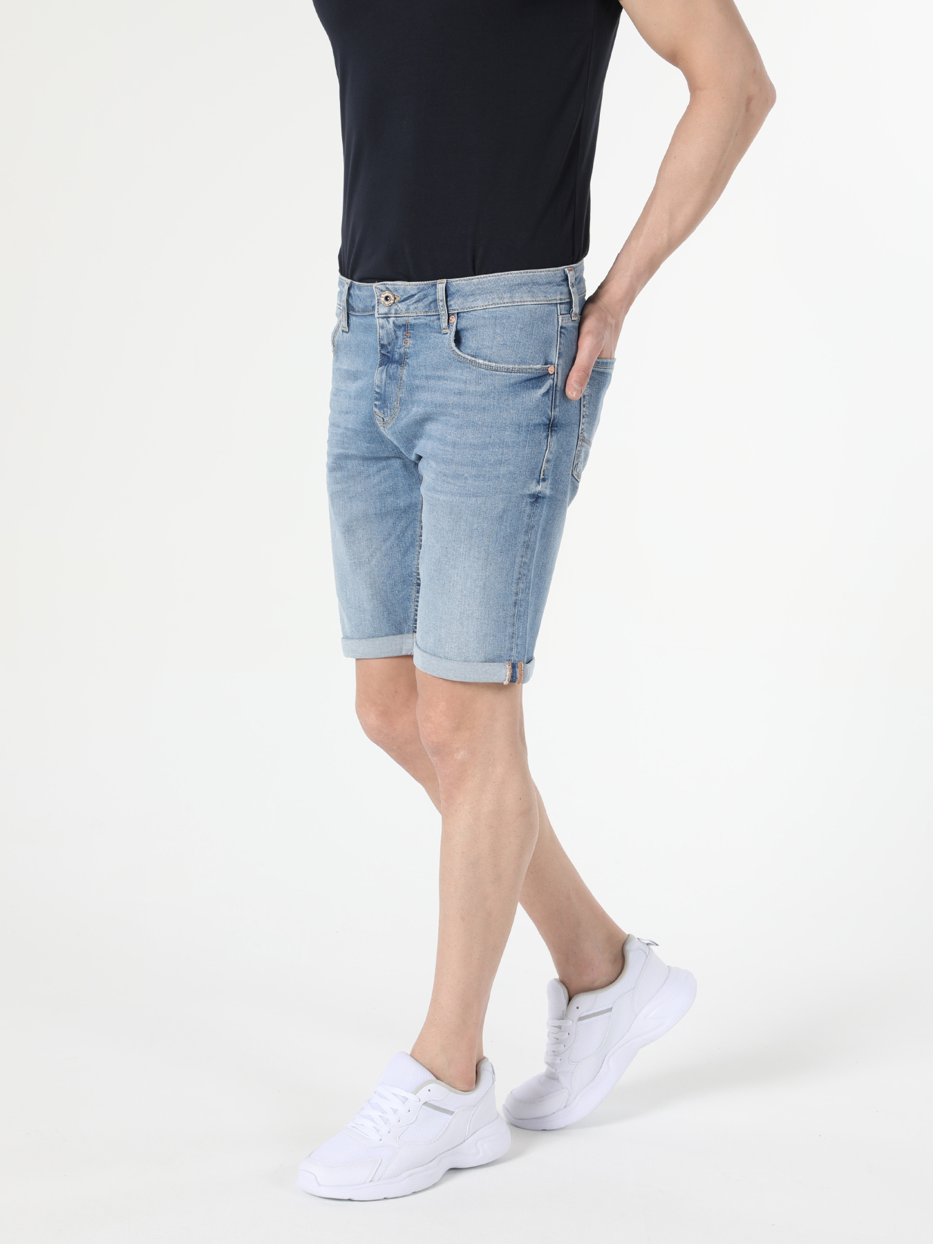 Шорти Colin’s модель CL1054560_Q1.V1_DN40341 Фото