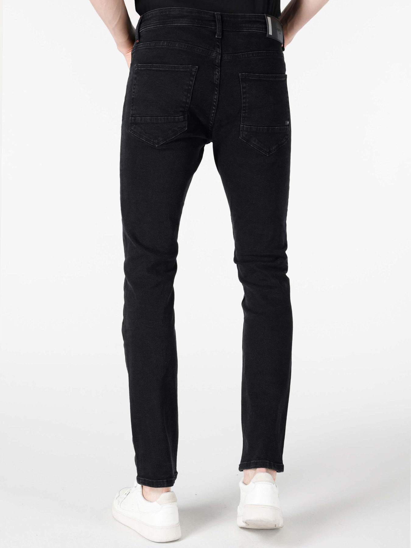 Джинсы Colin’s модель CL1065259_Q1.V1_DN09329 Фото