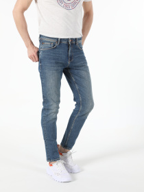 Прямые джинсы Colin’s модель CL1054529_Q1.V1_DN40857 Прямые джинсы Colin’s модель CL1054529_Q1.V1_DN40857 Фото
