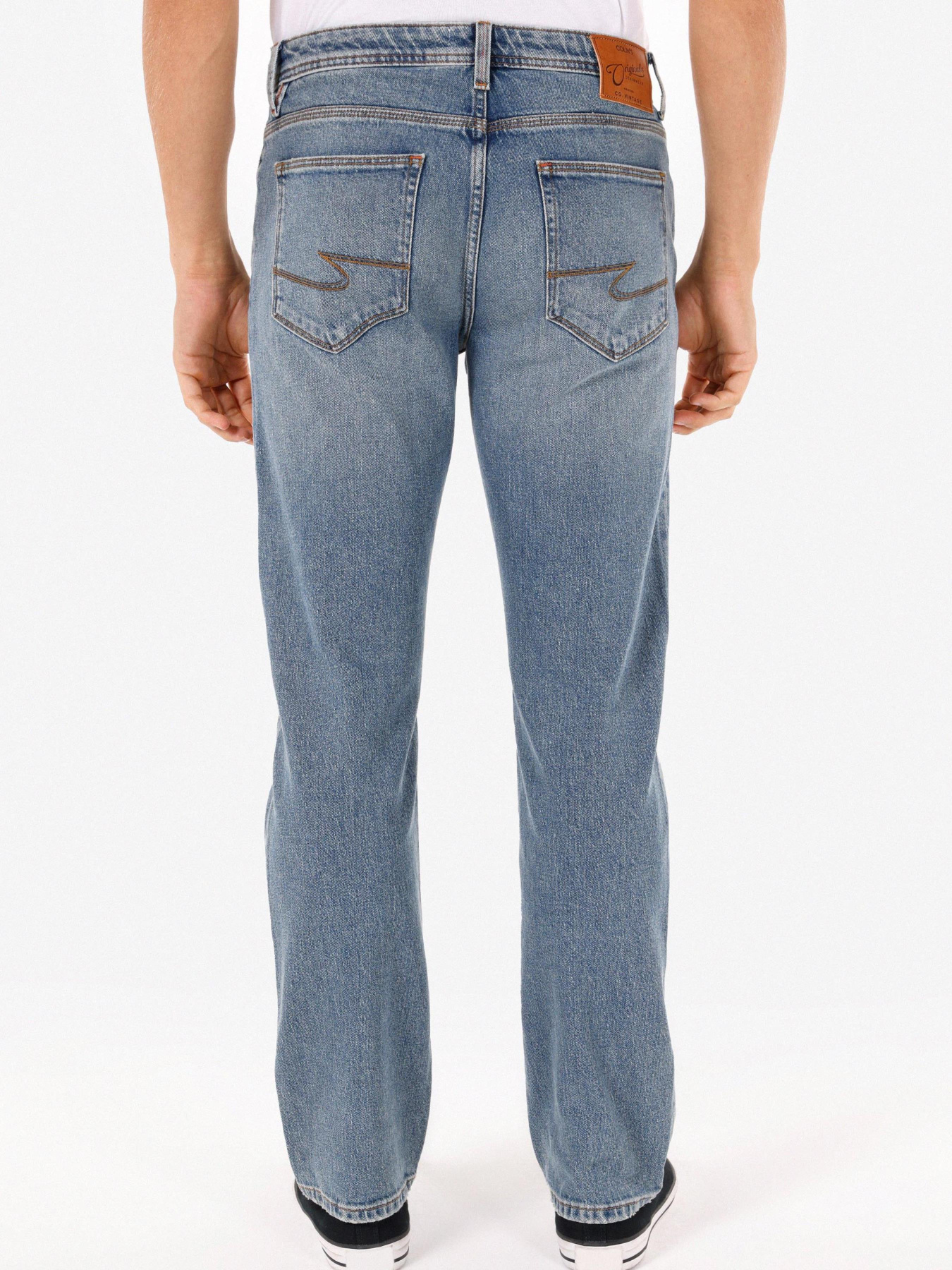 Прямые джинсы Colin’s модель CL1071295_Q1.V1_DN43798 Фото