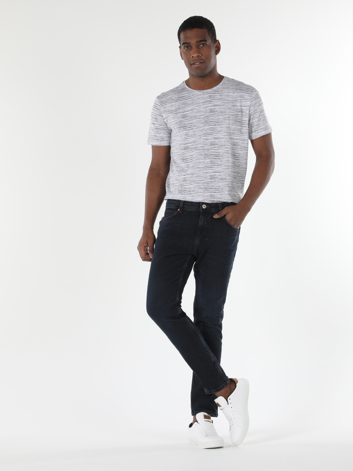 Прямые джинсы Colin’s модель CL1056641_Q1.V1_DN05361 Фото