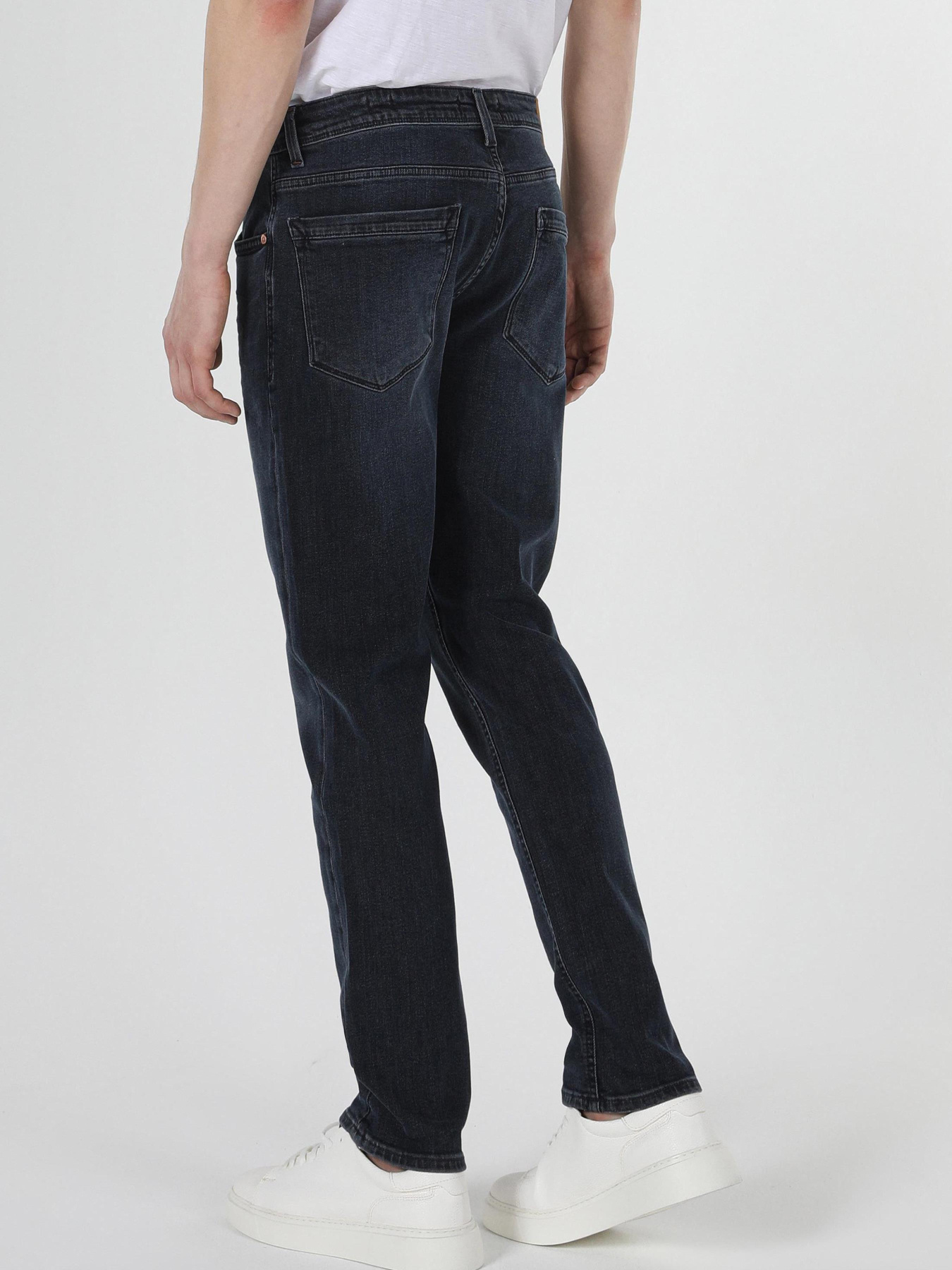 Прямые джинсы Colin’s модель CL1057882_Q1.V1_DN41850 Фото