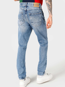 Прямые джинсы Colin’s модель CL1066359_Q1.V1_DN04857 Прямые джинсы Colin’s модель CL1066359_Q1.V1_DN04857 Фото