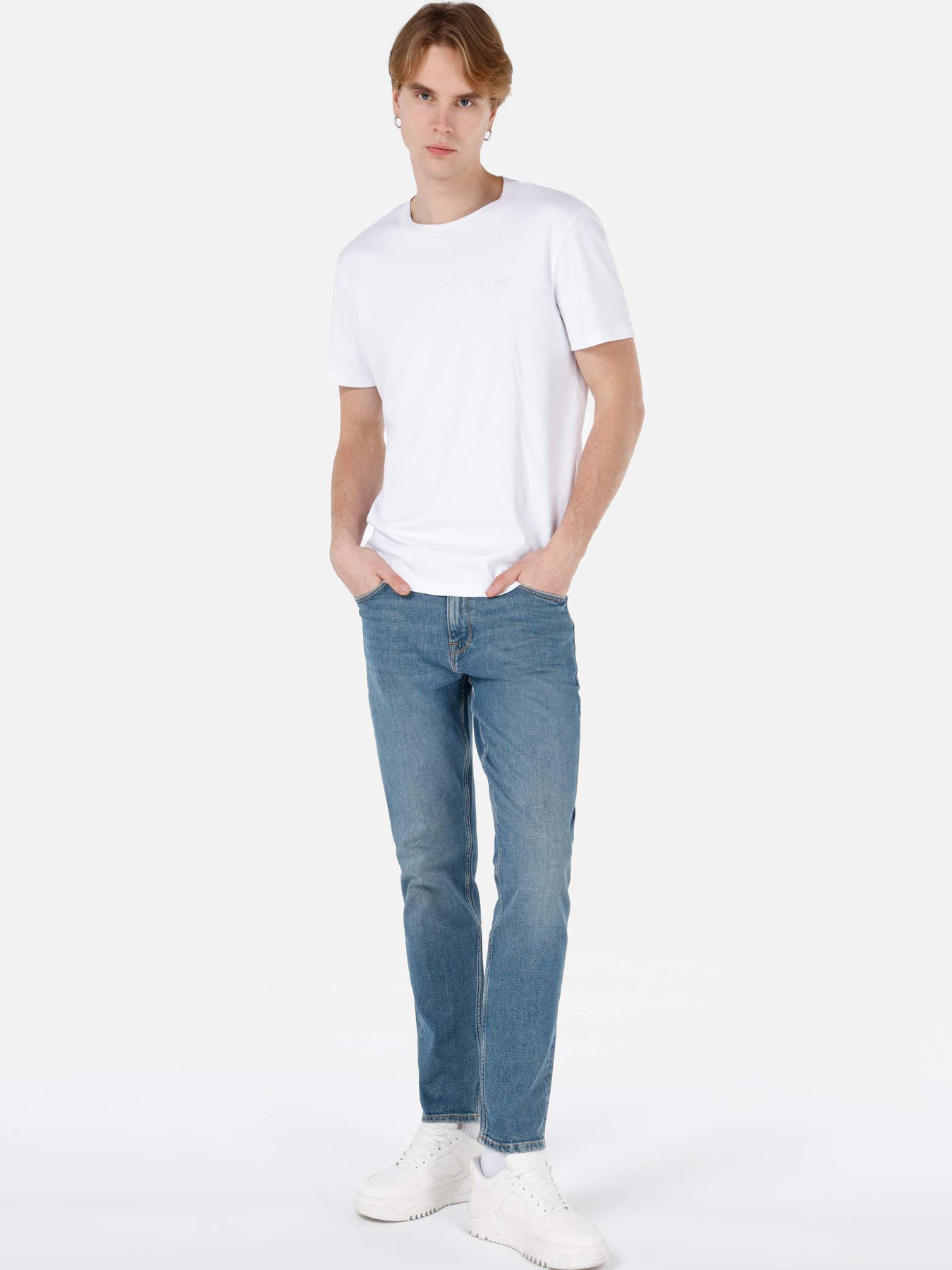 Прямые джинсы Colin’s модель CL1068606_Q1.V1_DN41886 Фото