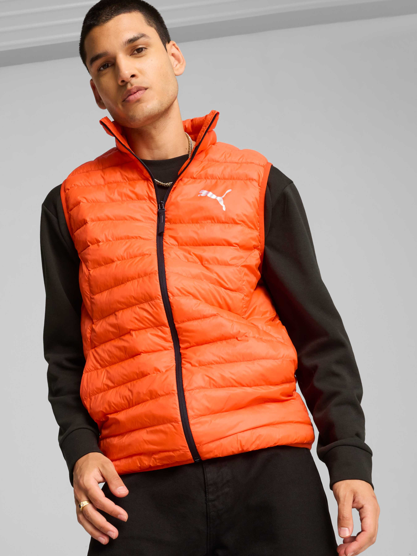 Жилет с утеплителем PUMA Packlite Vest модель 671711 Фото