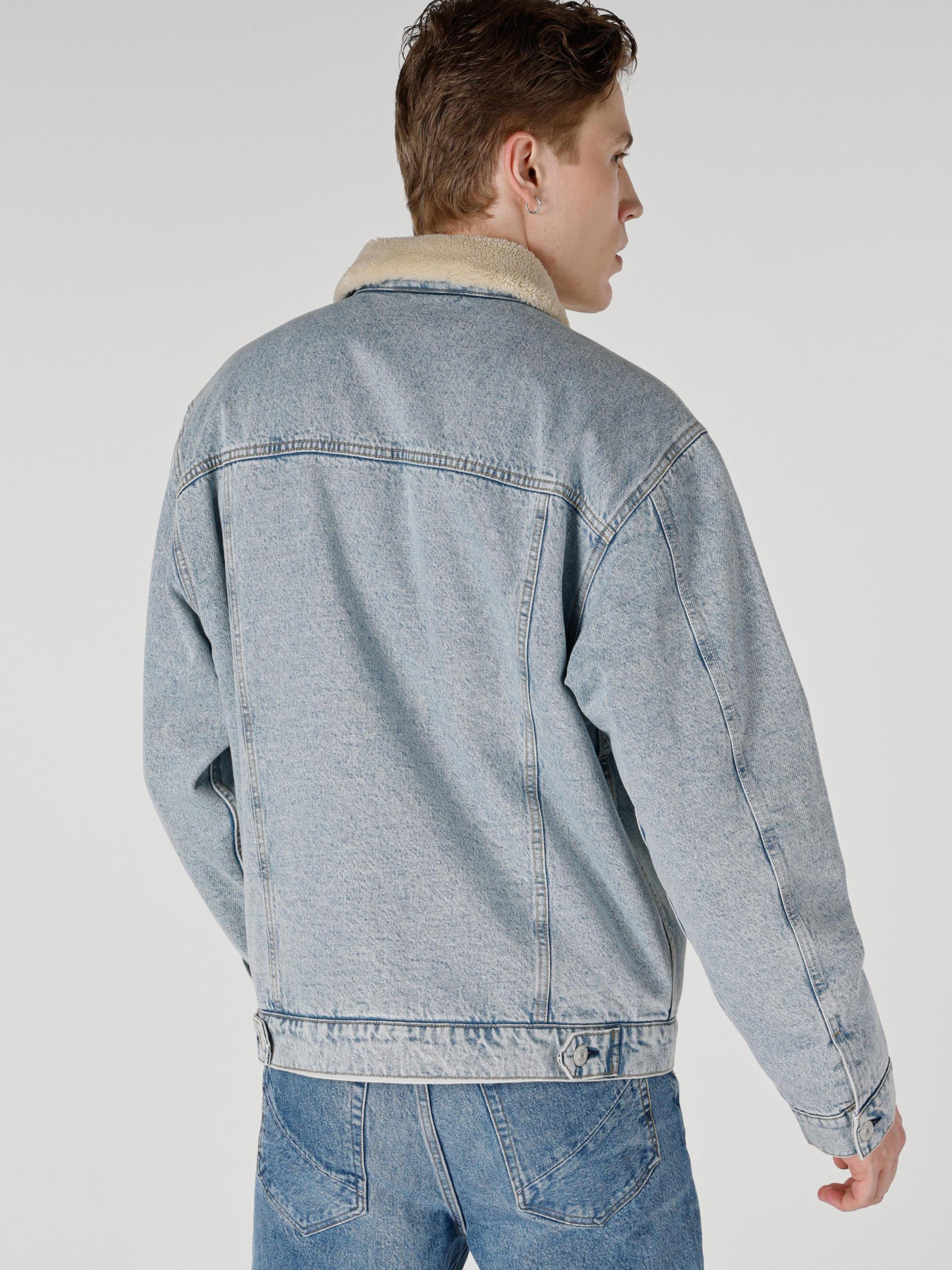 Куртки Colin’s модель CL1065595_Q1.V1_DN42937 Фото