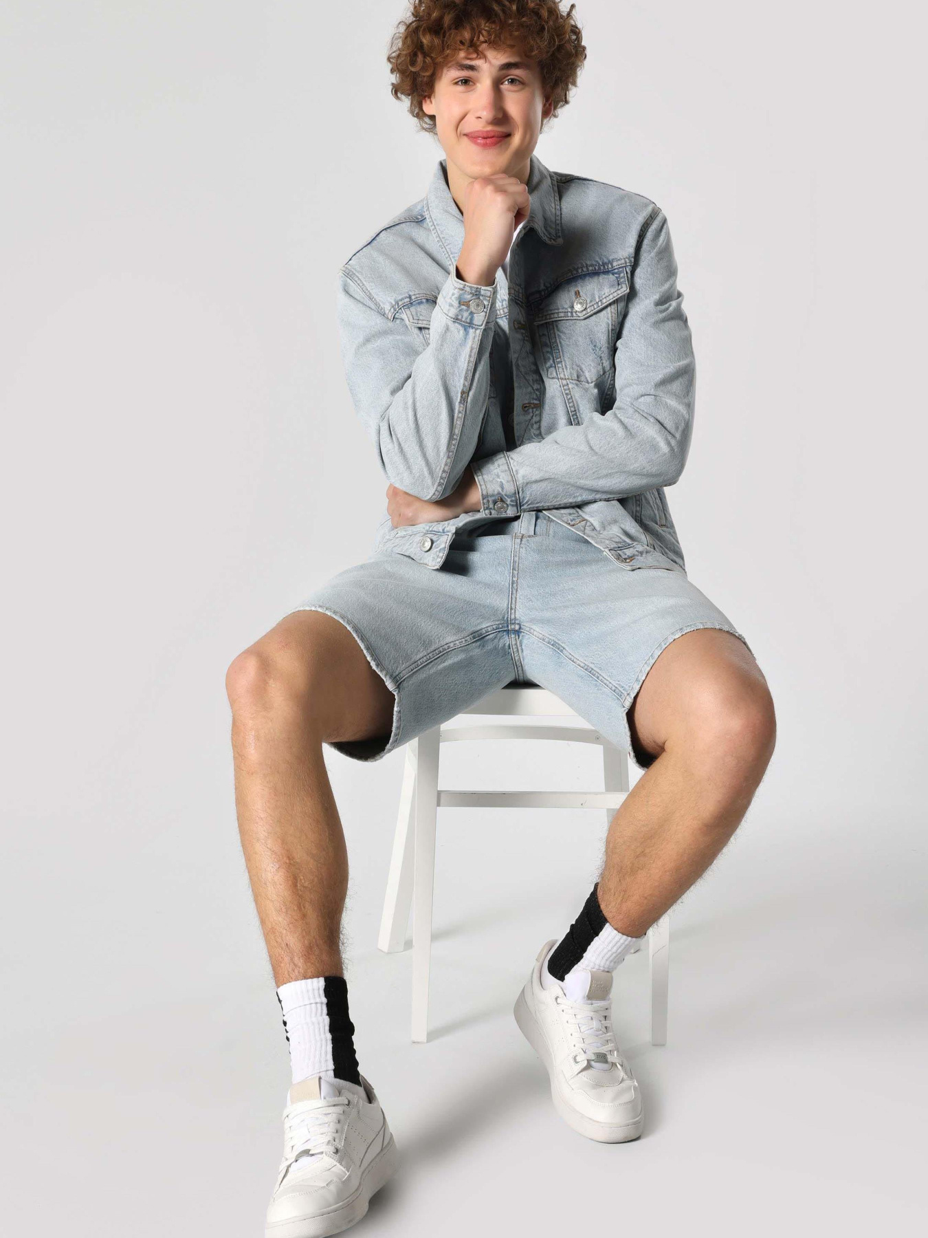 Куртки Colin’s модель CL1063606_Q1.V1_DN42612 Фото