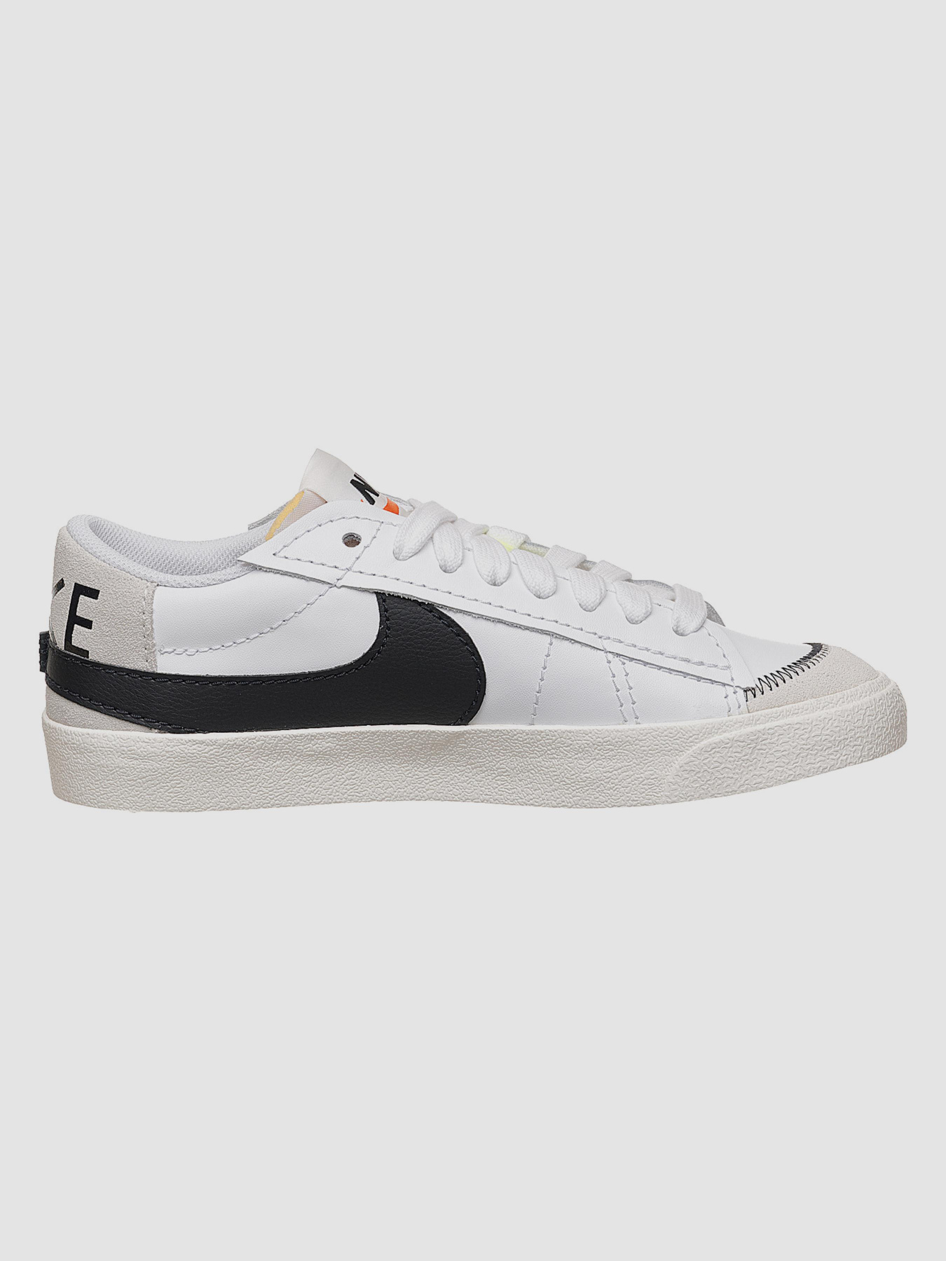 Кеди низькі NIKE Blazer Low модель DN2158-101 Кеди низькі NIKE Blazer Low модель DN2158-101 Фото