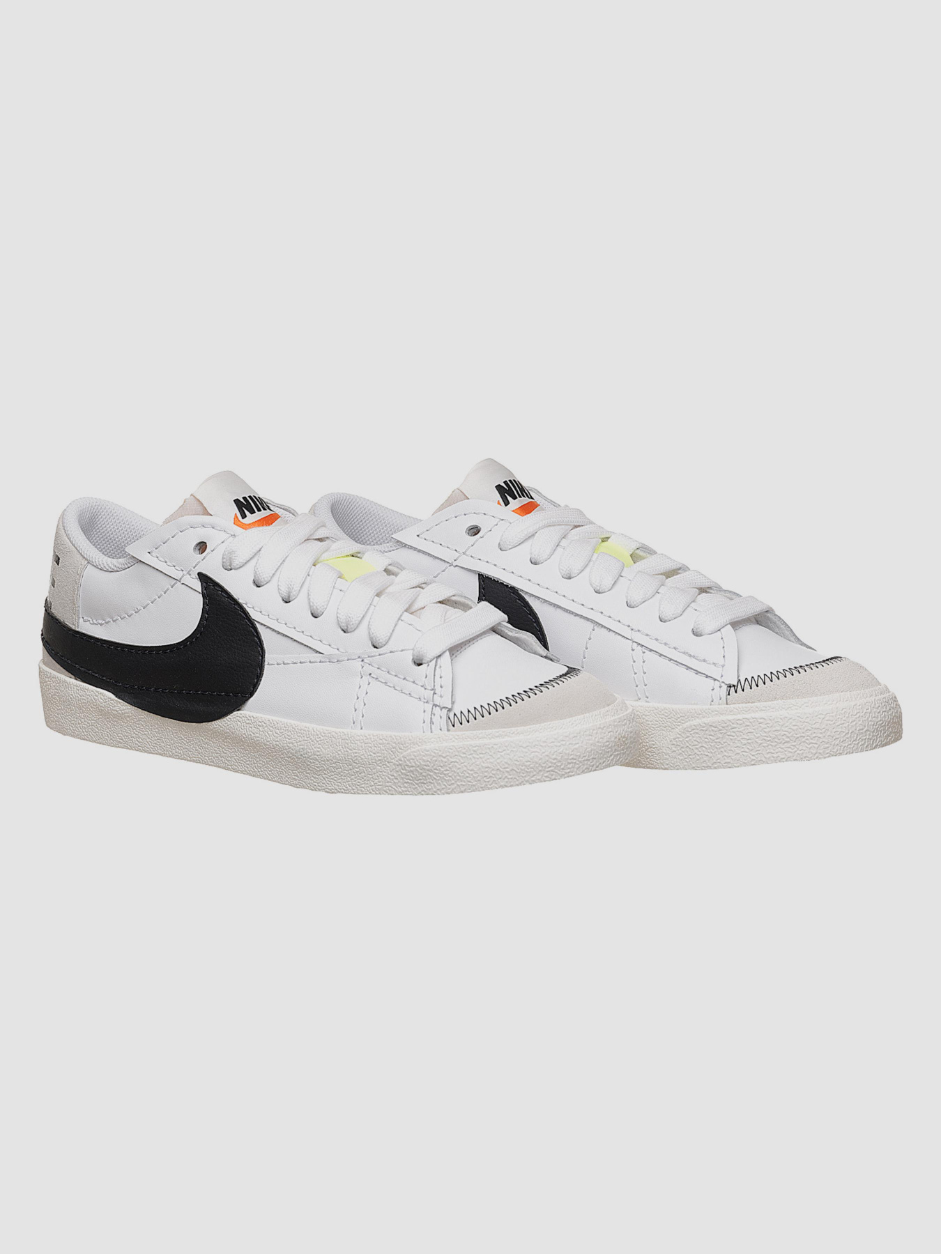 Кеди низькі NIKE Blazer Low модель DN2158-101 Кеди низькі NIKE Blazer Low модель DN2158-101 Фото