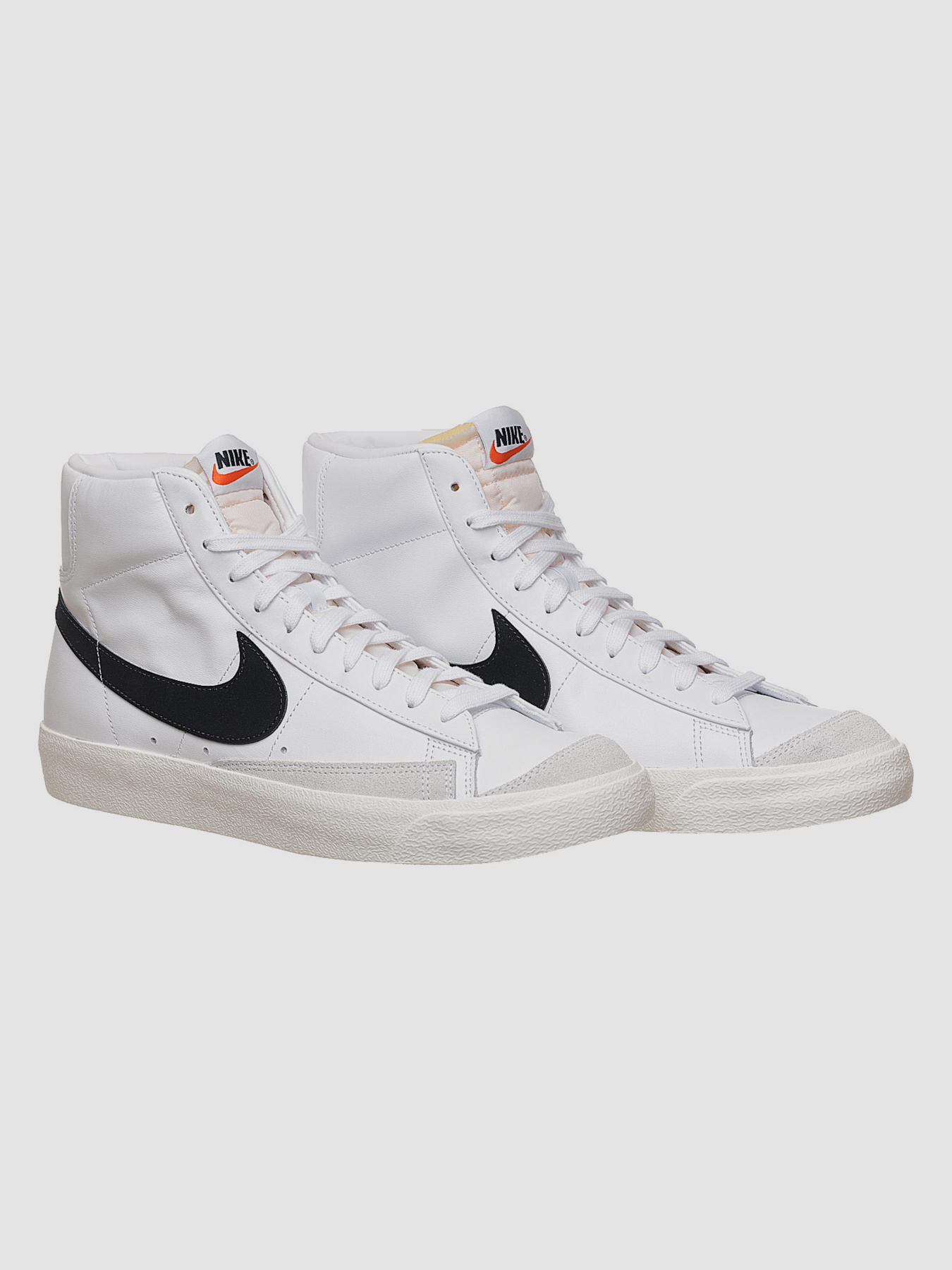 Кросівки повсякденні NIKE Nike Blazer Mid '77 Vintage (BQ6806-100) модель BQ6806-100 Фото