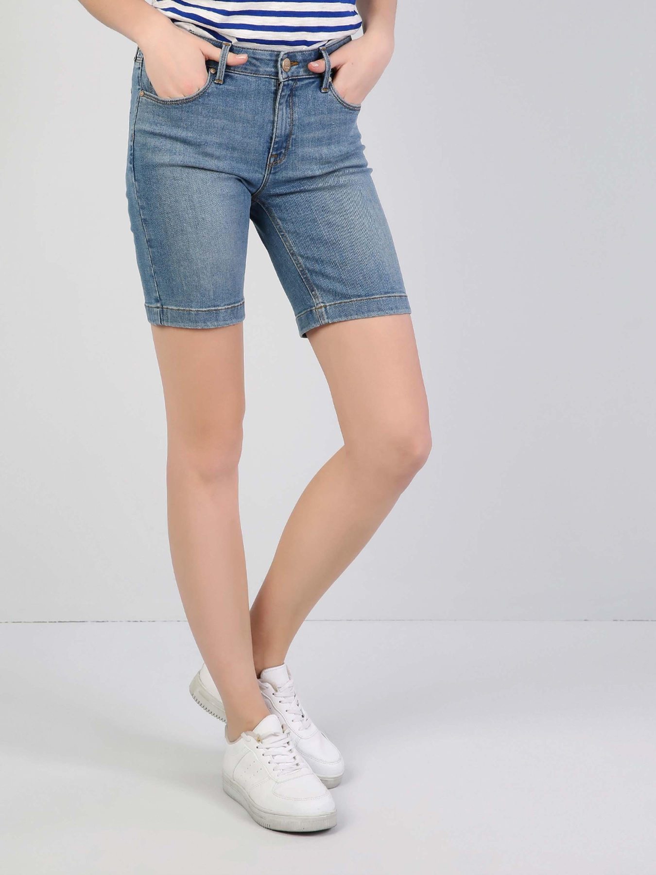 Шорти Colin’s модель CL1036045_q1.v1_DN05326 Фото