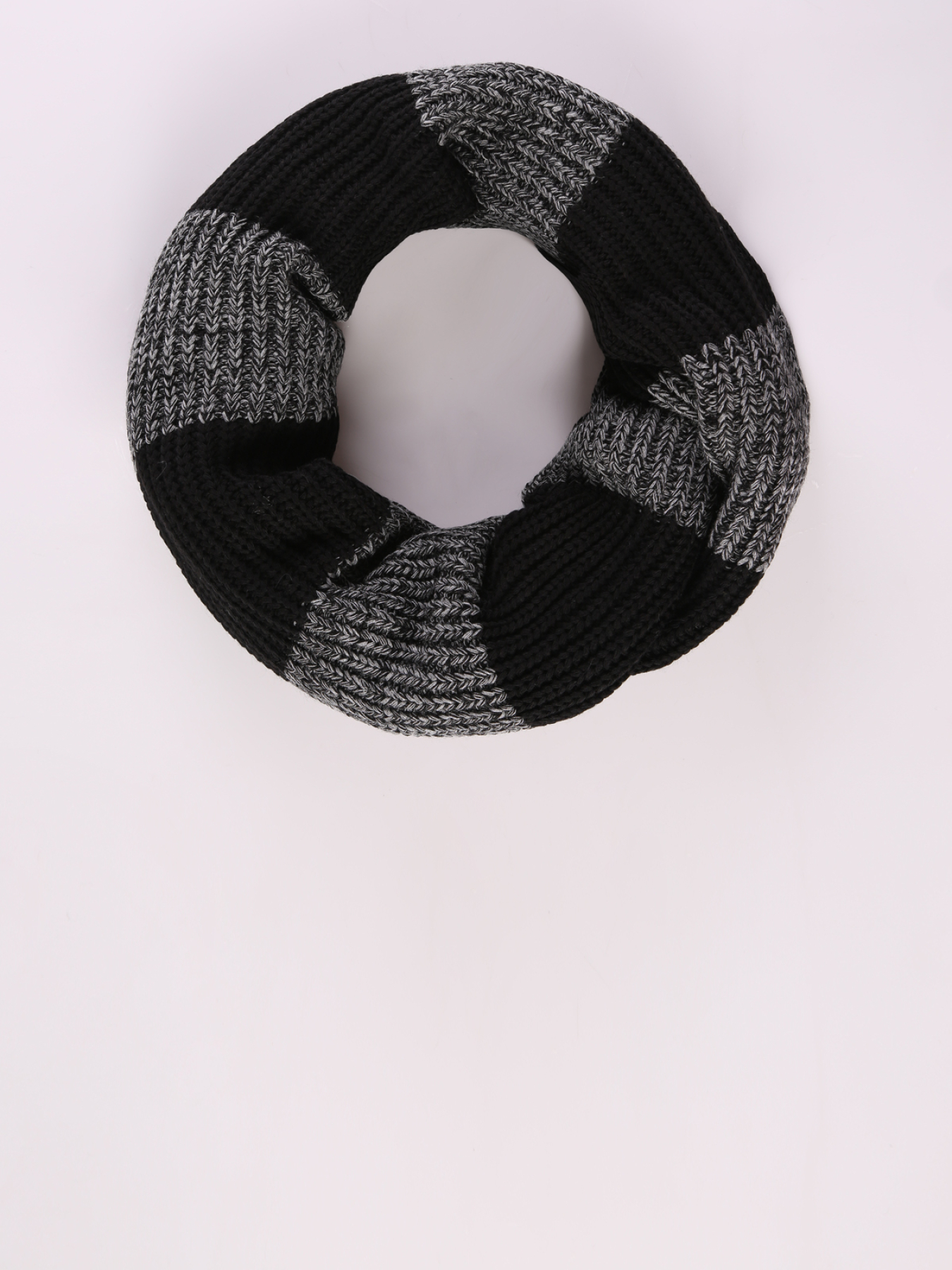 Шарфи та хустки Colin’s модель CL1036847_q1.v1_MTC Фото