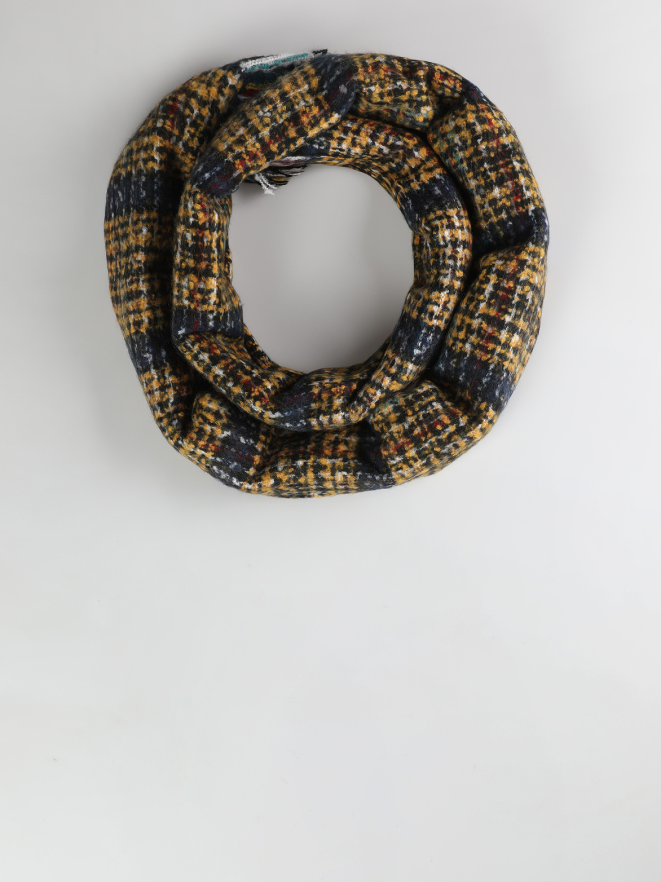 Шарфи та хустки Colin’s модель CL1050045_Q1.V1_MTC Фото