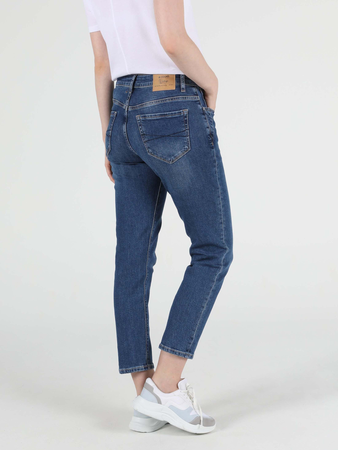 Бойфренды Colin’s модель CL1052012_Q1.V1_DN40700 Фото