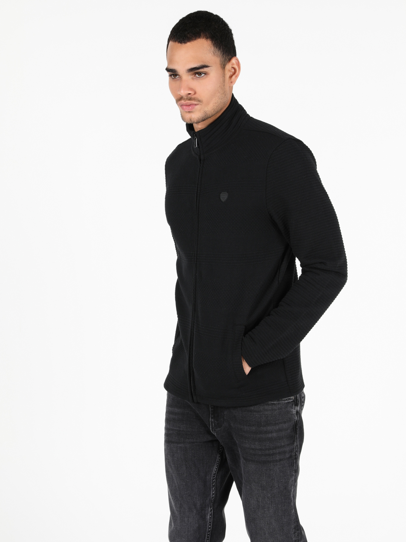 Кофты и свитера Colin’s модель CL1050964_Q1.V1_BLK Фото