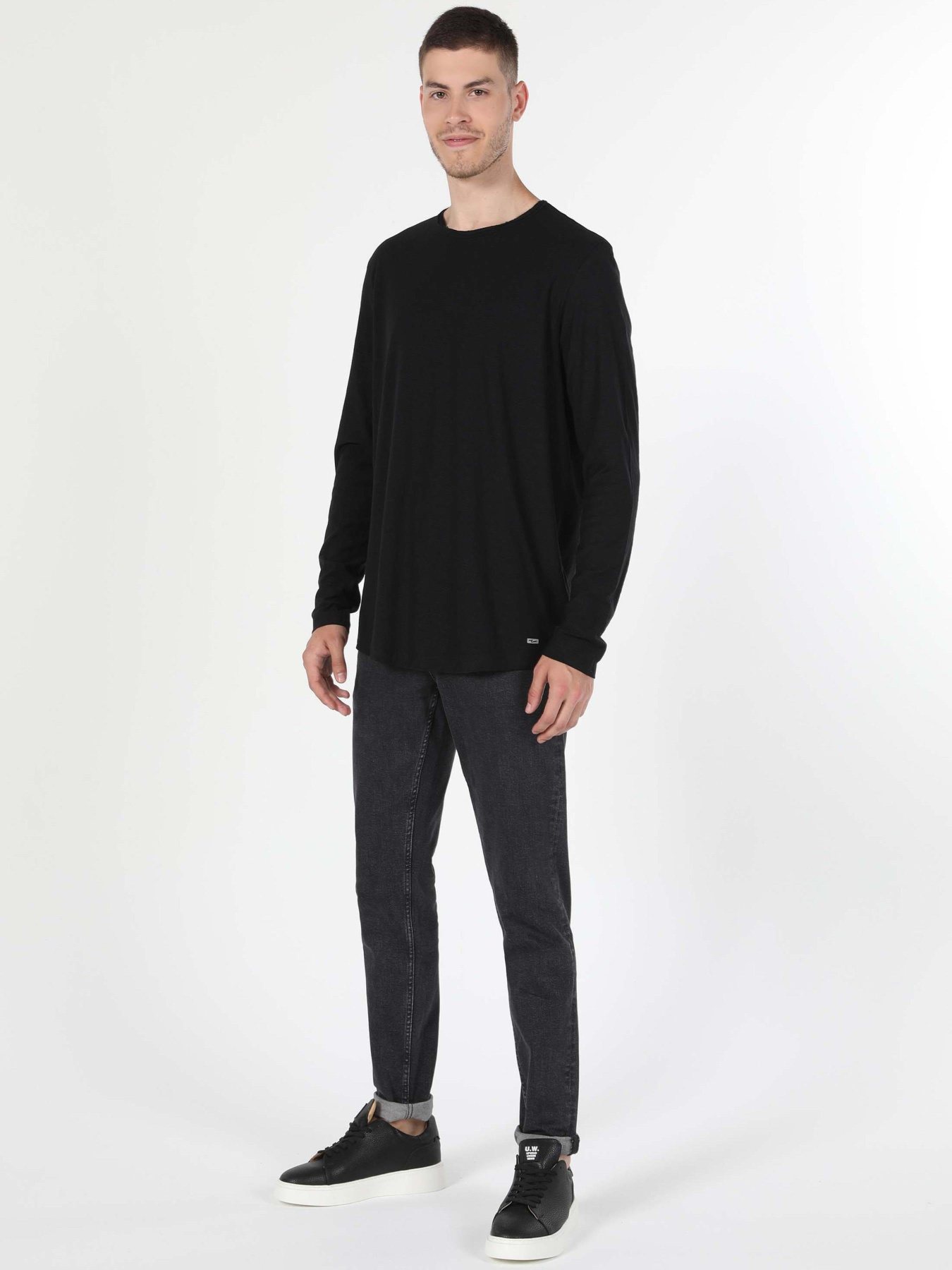 Кофты и свитера Colin’s модель CL1051133_Q1.V1_BLK Фото