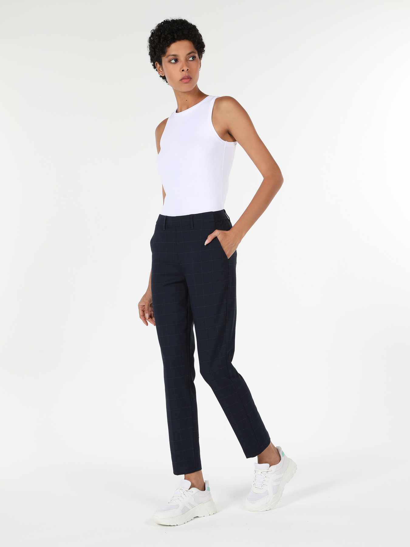 Брюки Colin’s модель CL1050724_Q1.V1_NAV Фото