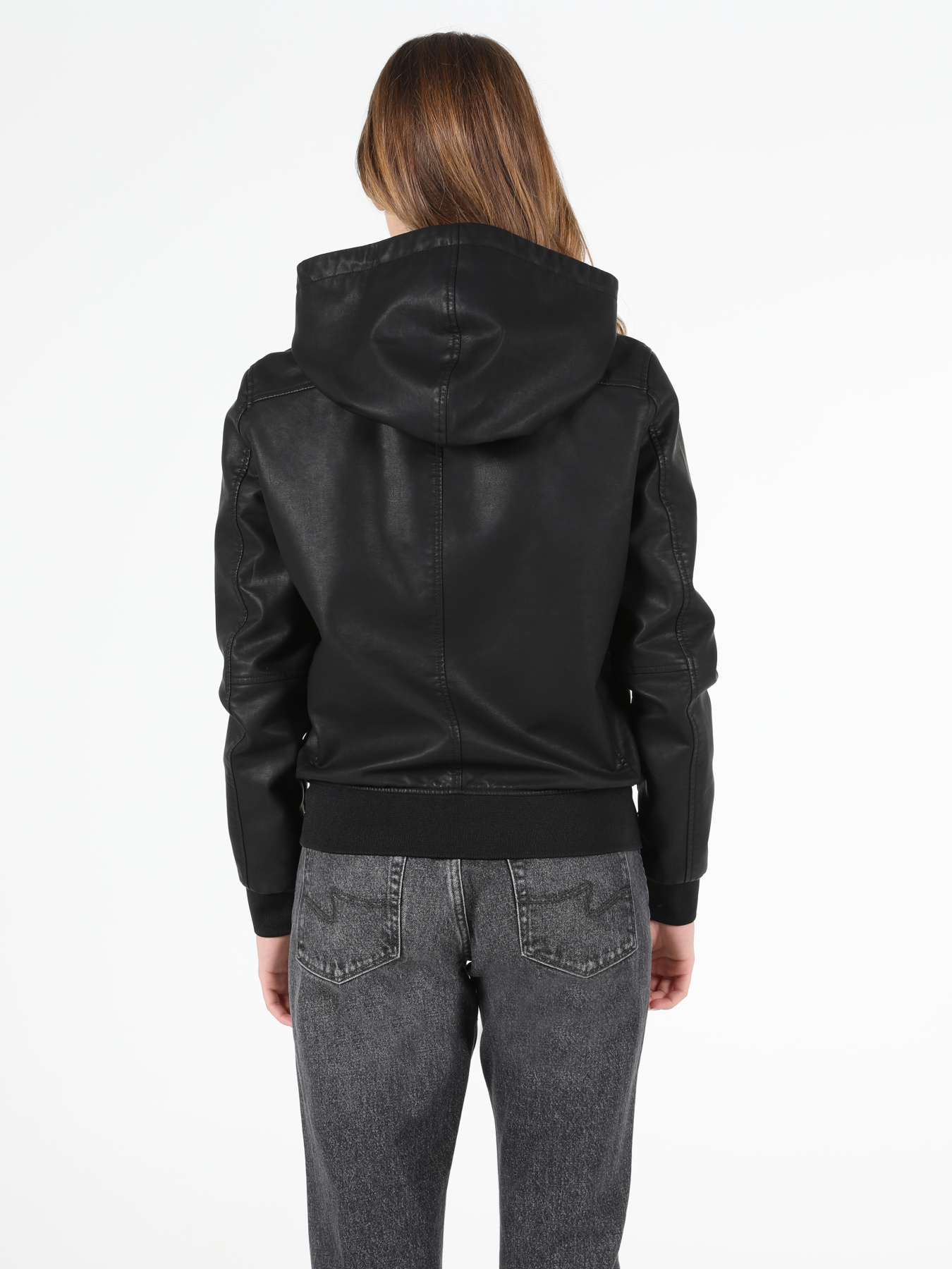 Куртки Colin’s модель CL1050326_Q1.V1_BLK Фото