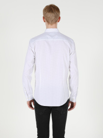 Рубашки Colin’s модель CL1050034_Q1.V1_WHT Рубашки Colin’s модель CL1050034_Q1.V1_WHT Фото