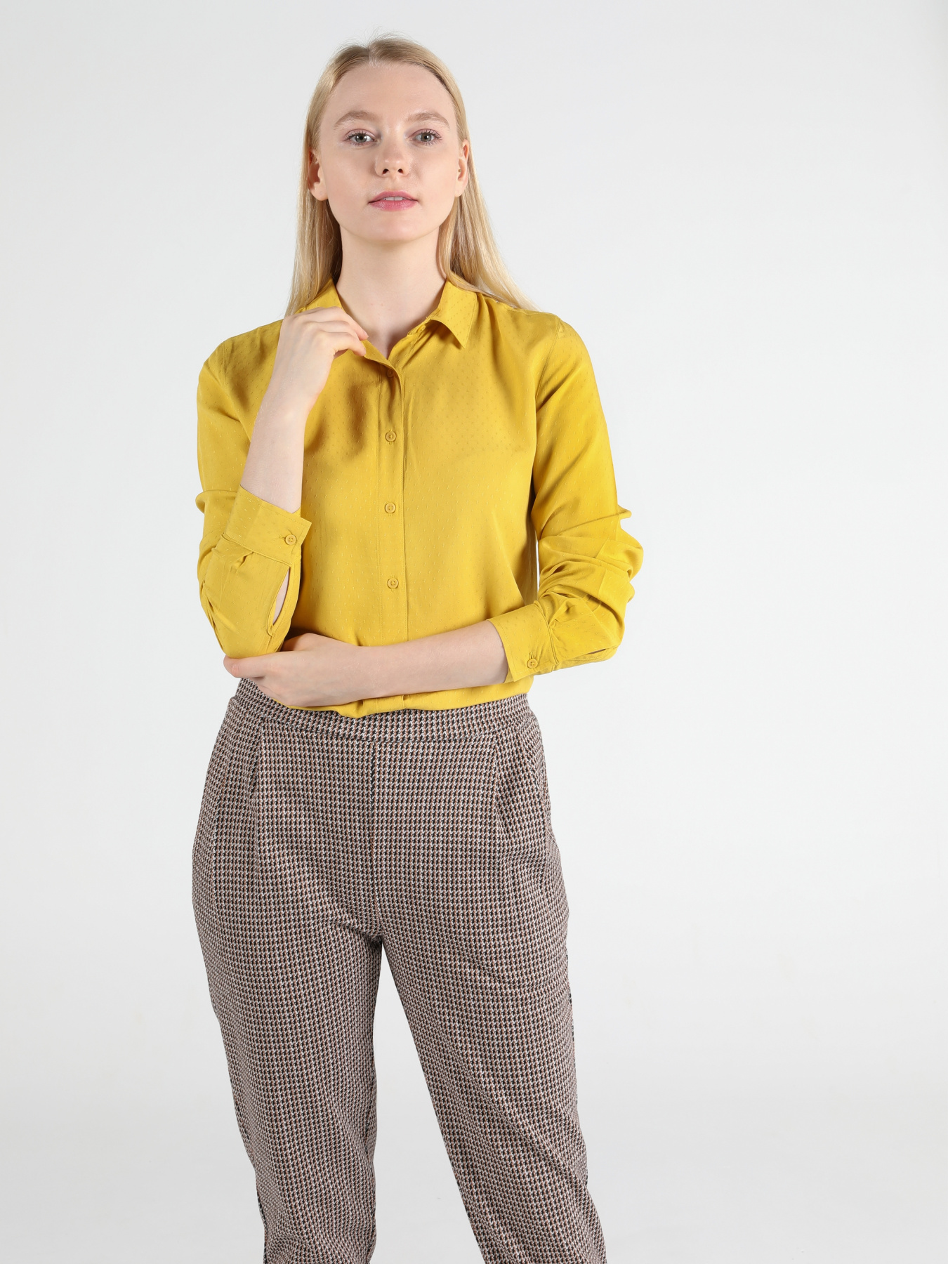 Сорочки Colin’s модель CL1050419_Q1.V1_OGR Фото