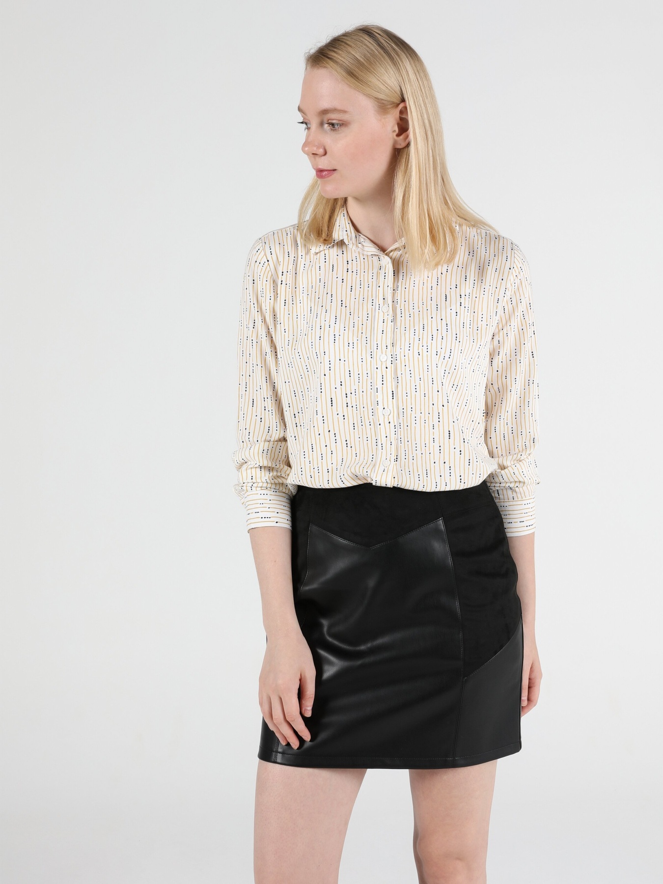 Сорочки Colin’s модель CL1050668_Q1.V1_OFW Фото