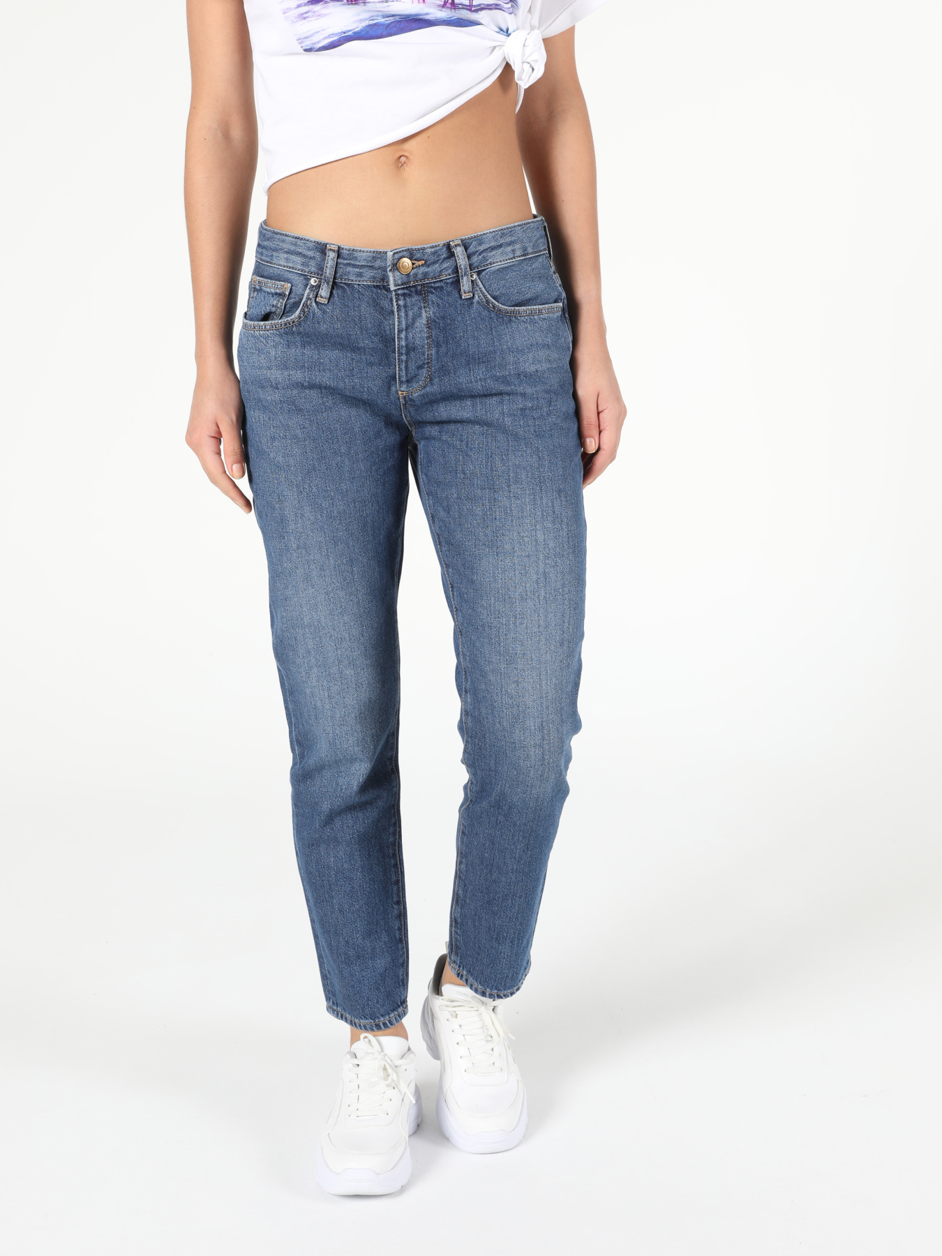 Бойфренды Colin’s модель CL1053375_Q1.V1_DN41288 Фото