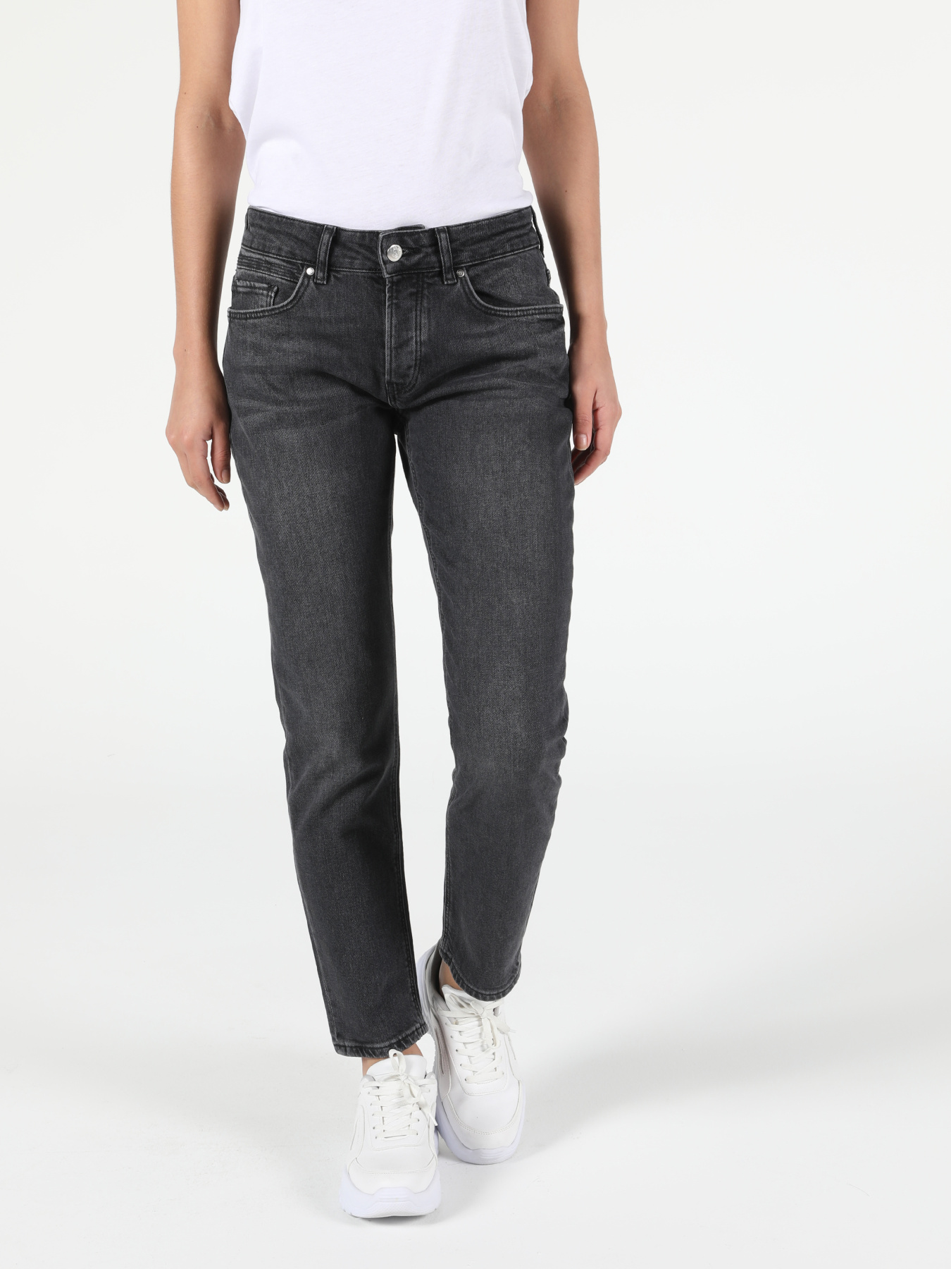 Бойфренди Colin’s модель CL1053432_Q1.V1_DN03124 Фото