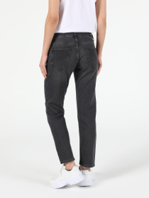 Бойфренди Colin’s модель CL1053432_Q1.V1_DN03124 Фото