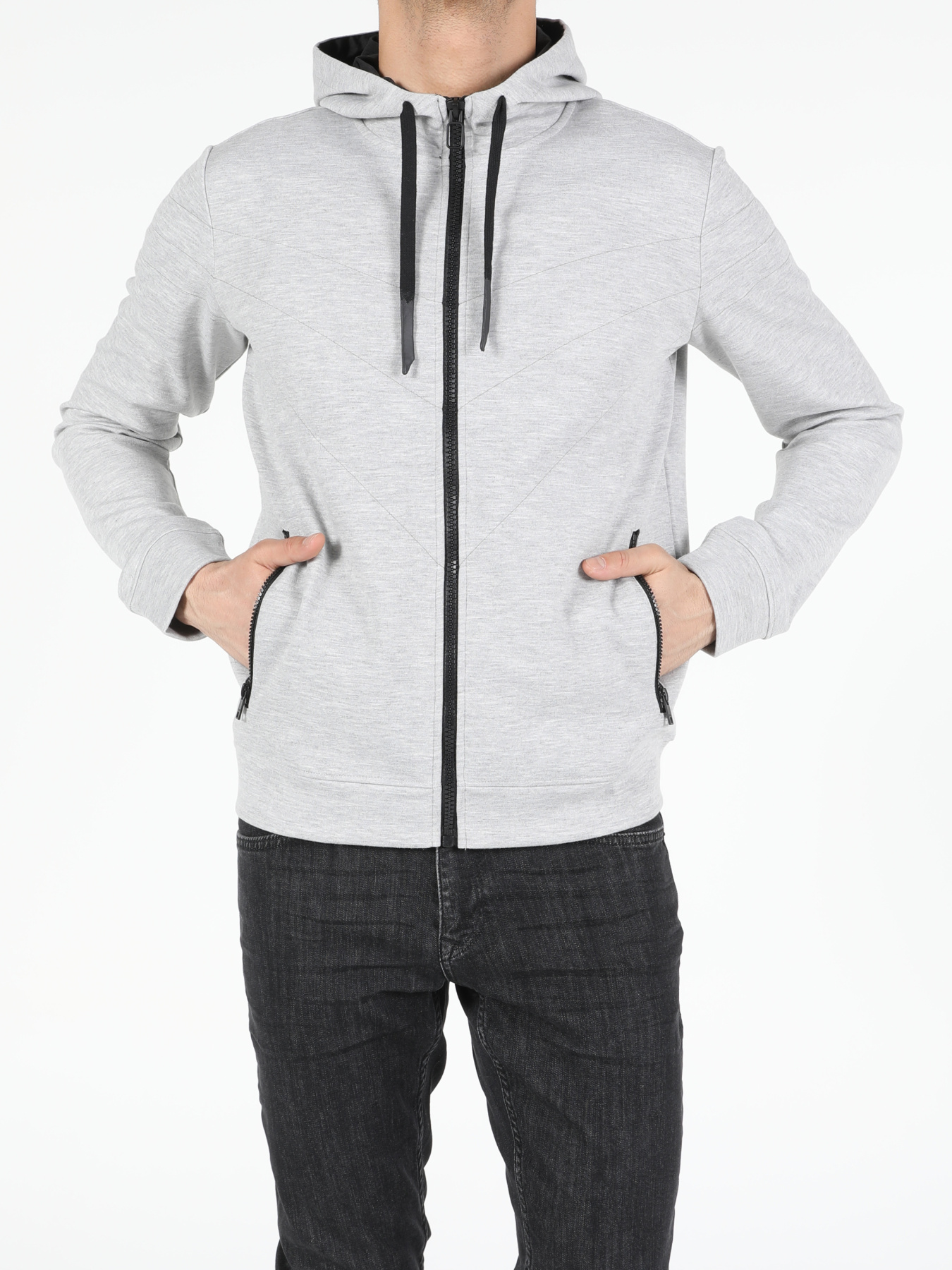 Куртки Colin’s модель CL1052336_Q1.V1_MGA Фото