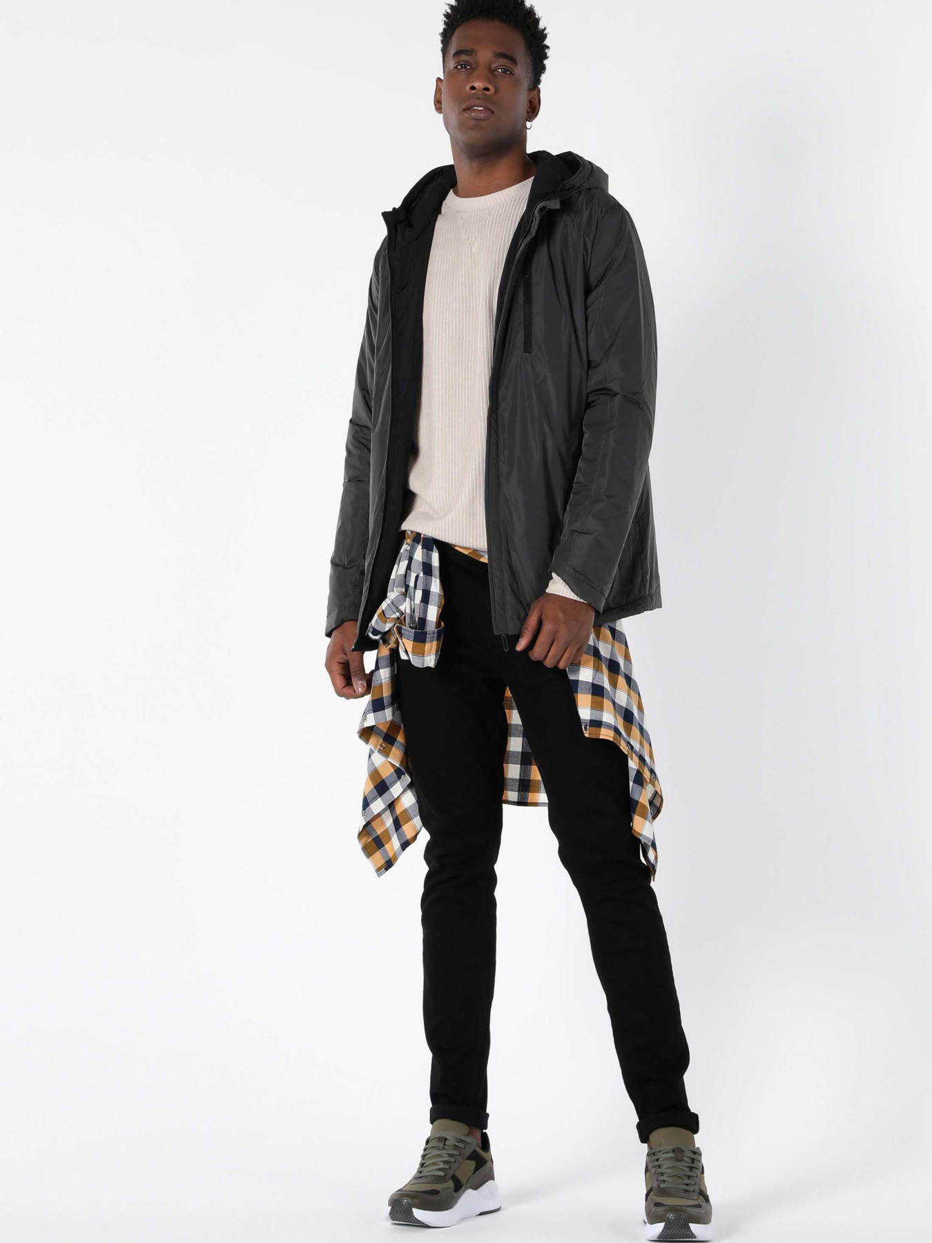 Куртки Colin’s модель CL1053150_Q1.V1_GRE Фото