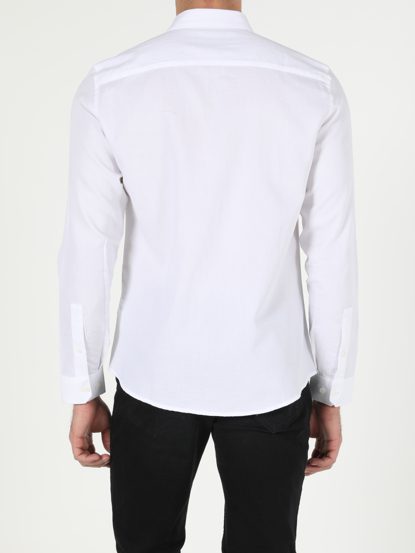 Сорочки Colin’s модель CL1053597_Q1.V1_WHT Сорочки Colin’s модель CL1053597_Q1.V1_WHT Фото