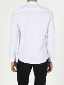 Сорочки Colin’s модель CL1053597_Q1.V1_WHT Сорочки Colin’s модель CL1053597_Q1.V1_WHT Фото