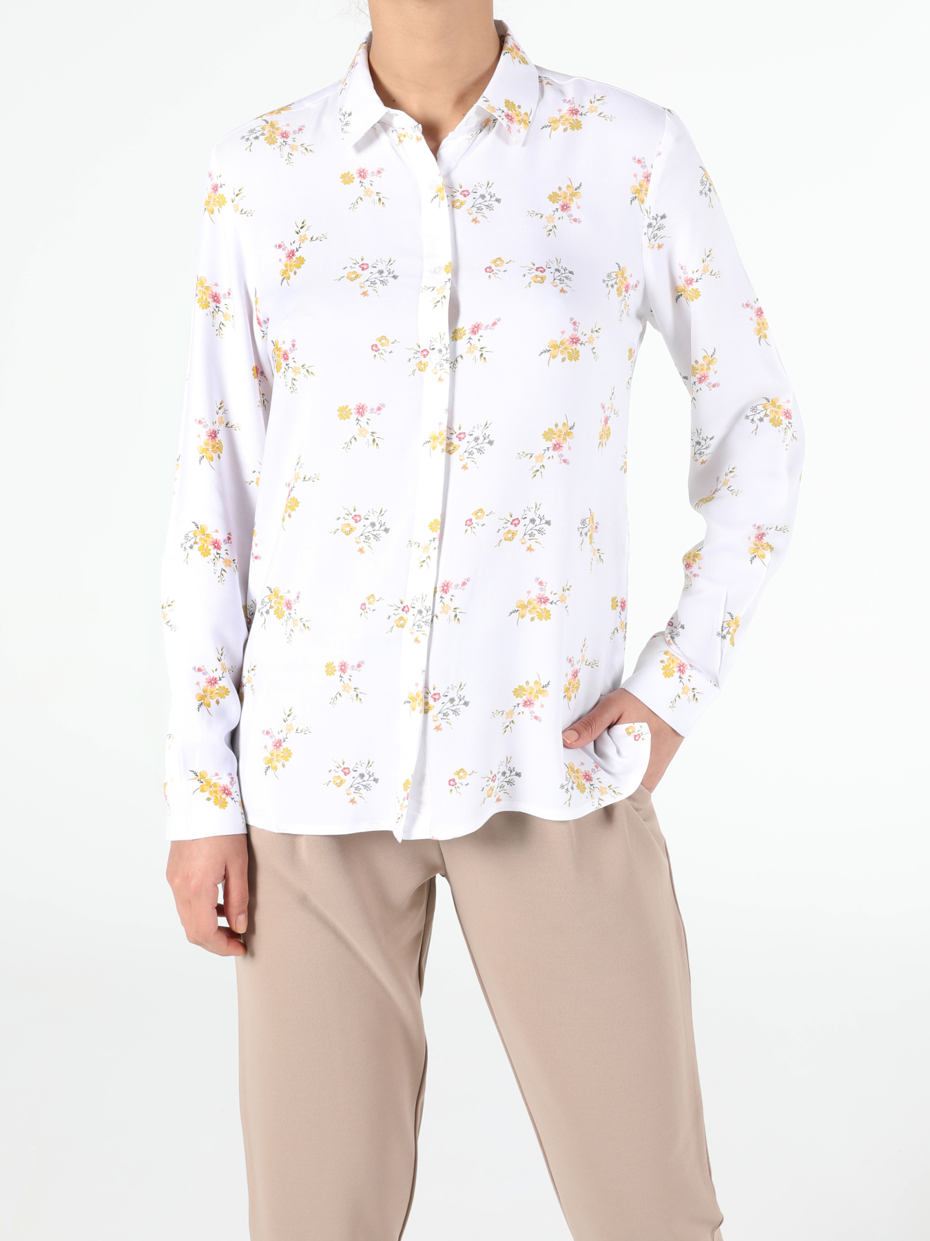 Рубашки Colin’s модель CL1053406_Q1.V1_WHT Фото