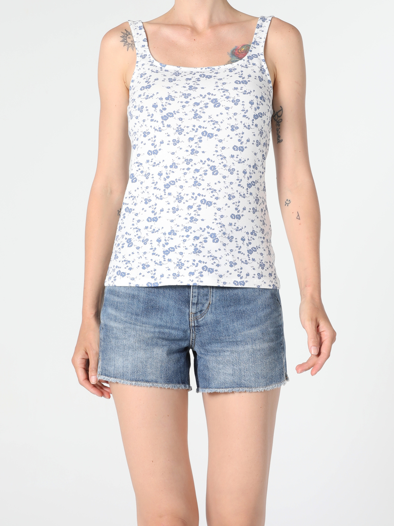 Футболки и поло Colin’s модель CL1054027_Q1.V1_WHT Фото