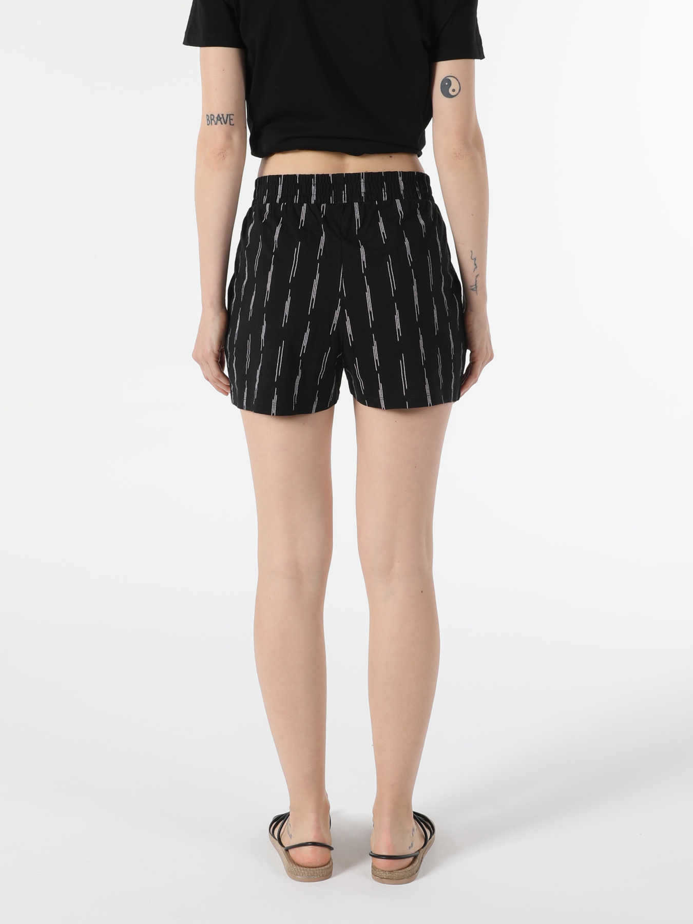 Шорти Colin’s модель CL1054037_Q1.V1_BLK Фото