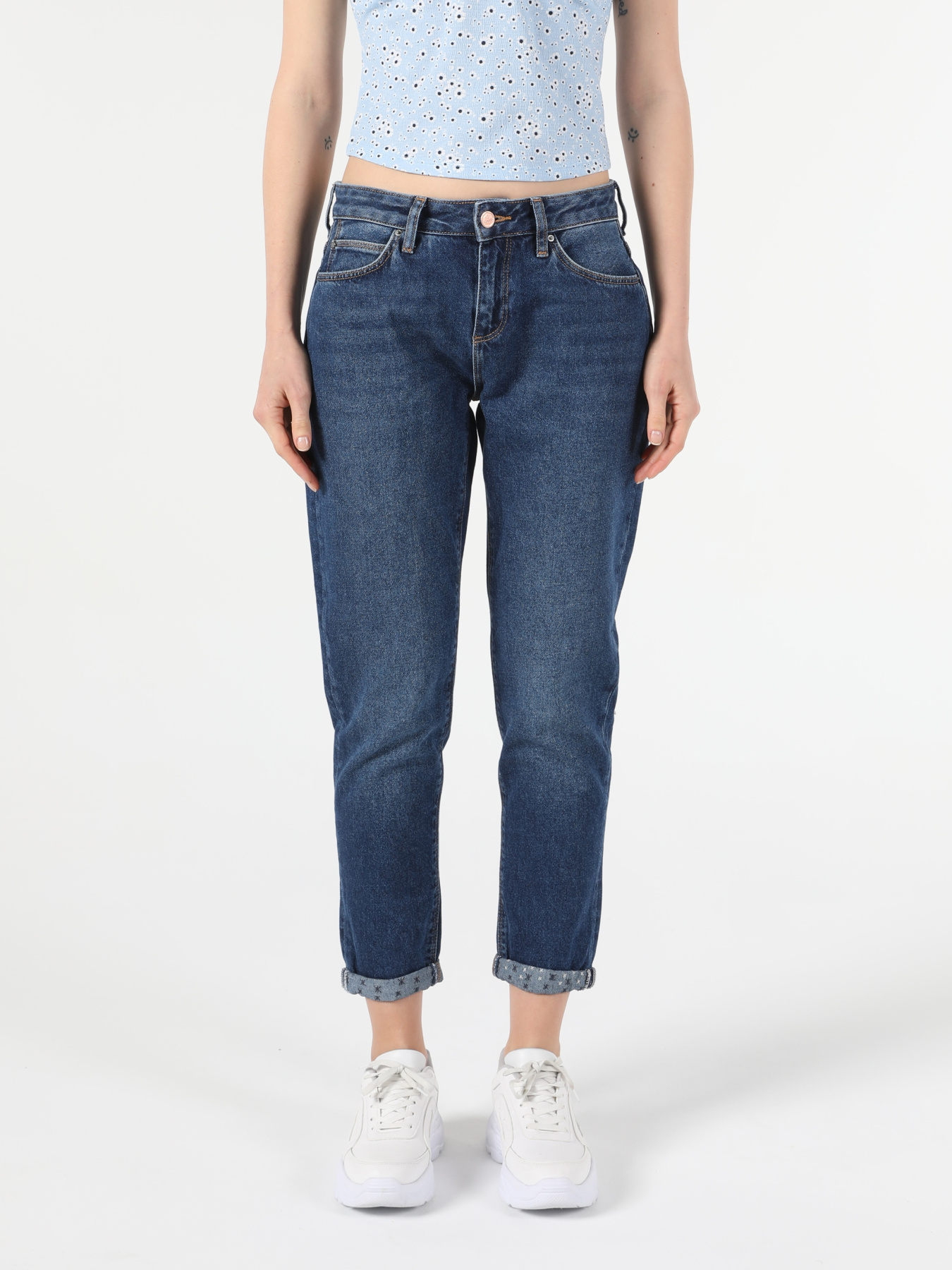 Бойфренди Colin’s модель CL1054607_Q1.V1_DN05801 Фото