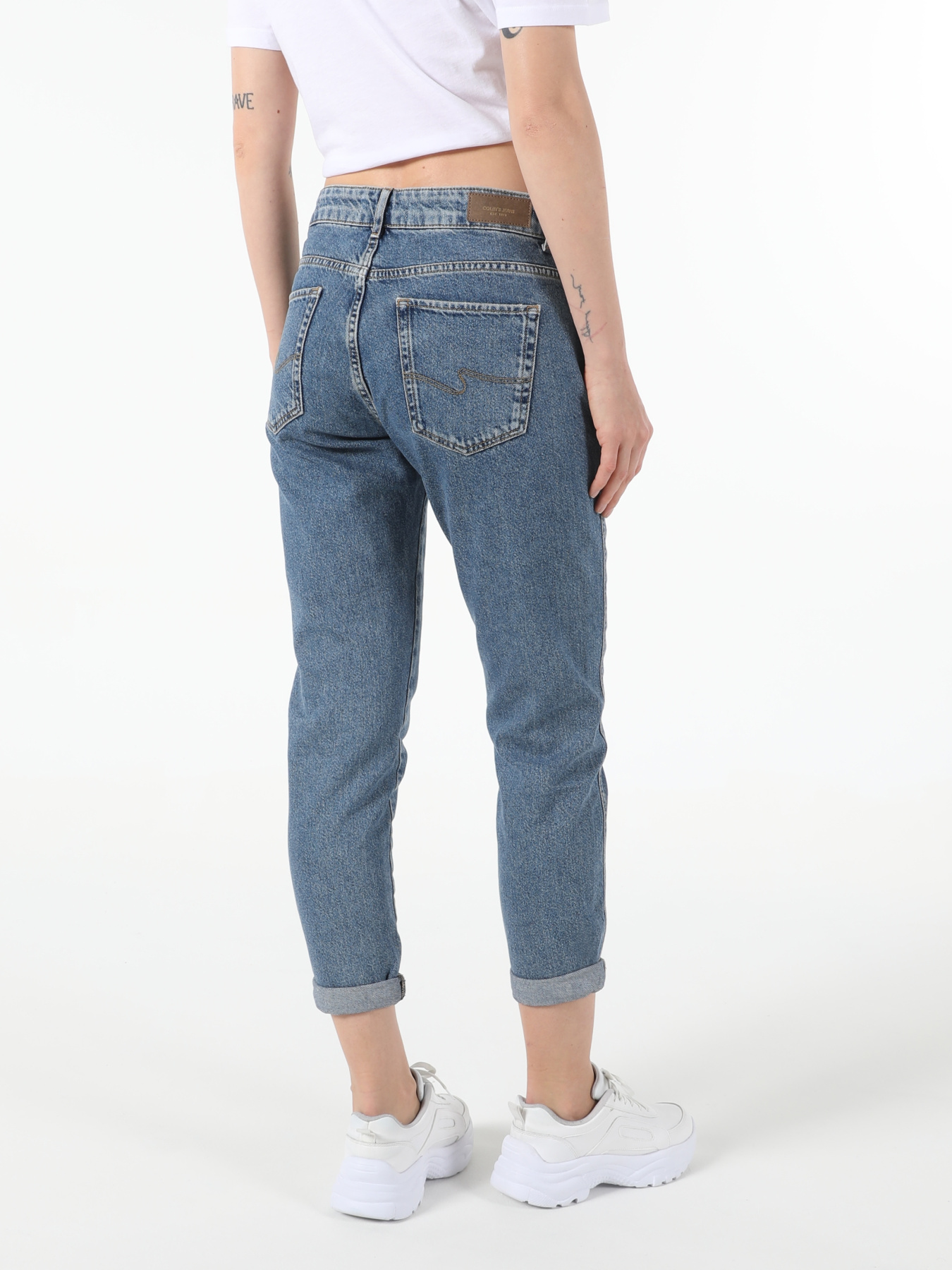 Бойфренды Colin’s модель CL1054719_Q1.V1_DN04008 Фото