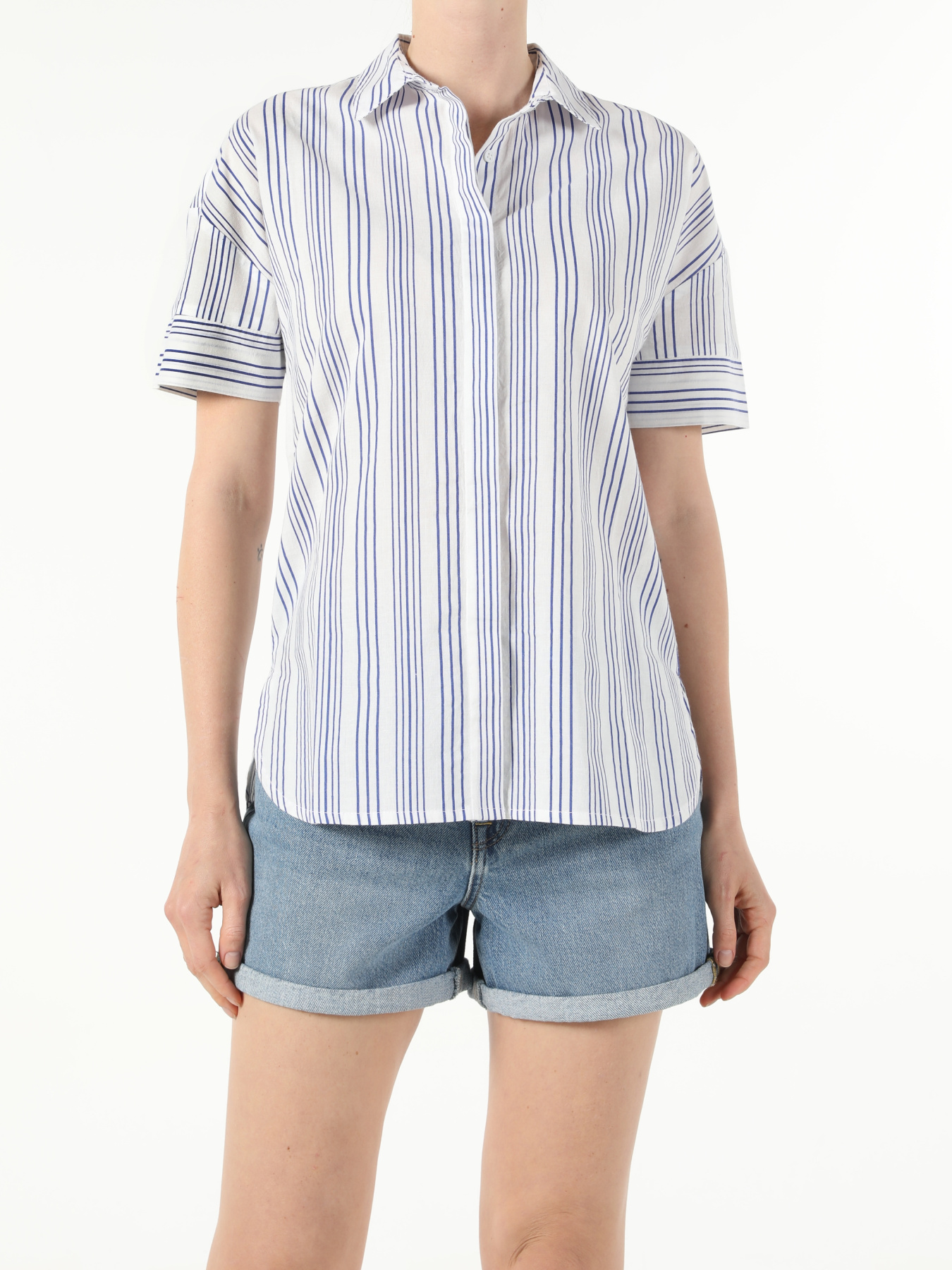 Рубашки Colin’s модель CL1054189_Q1.V1_WHT Фото