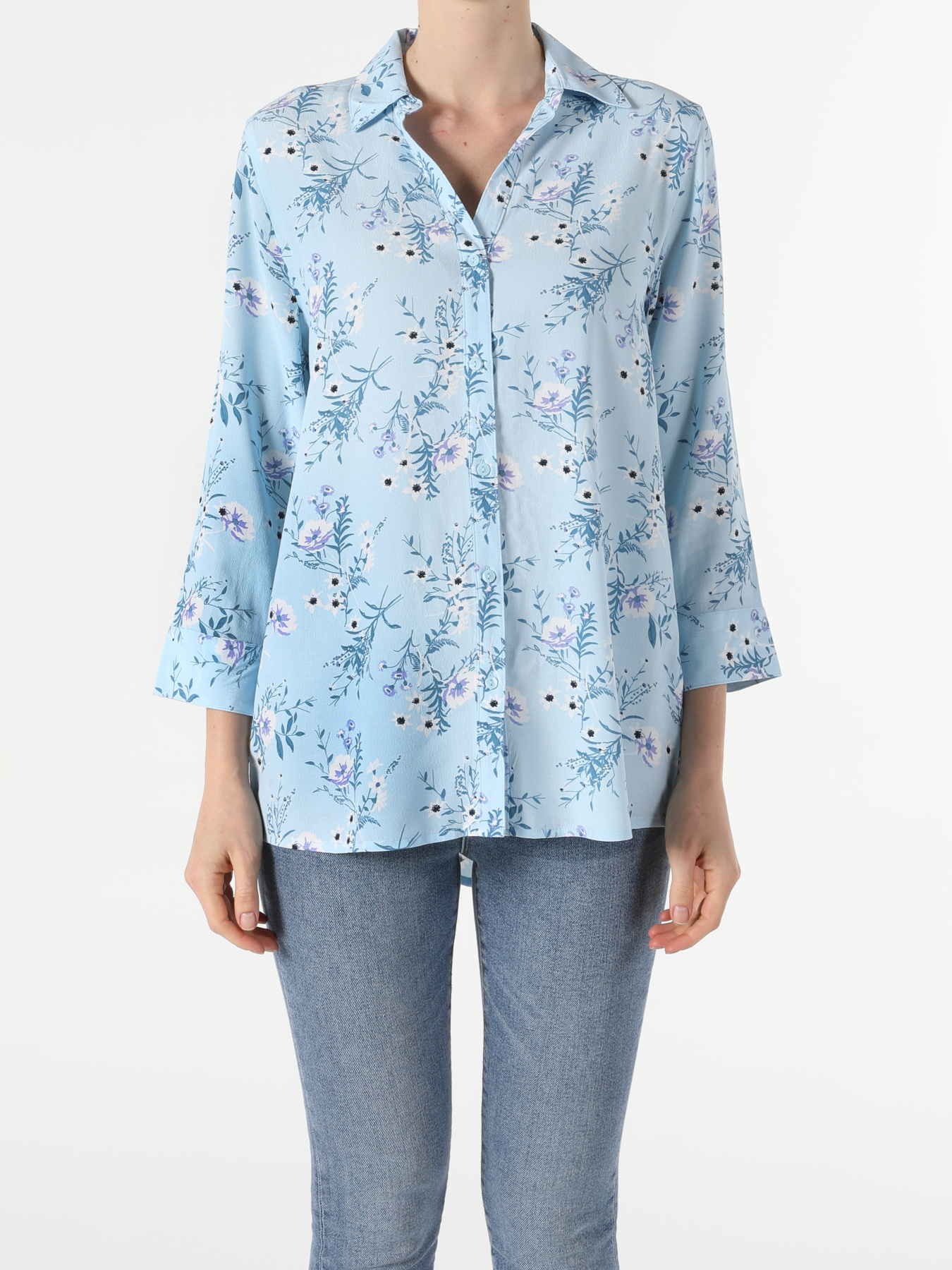 Сорочки Colin’s модель CL1054201_Q1.V1_LBL Фото