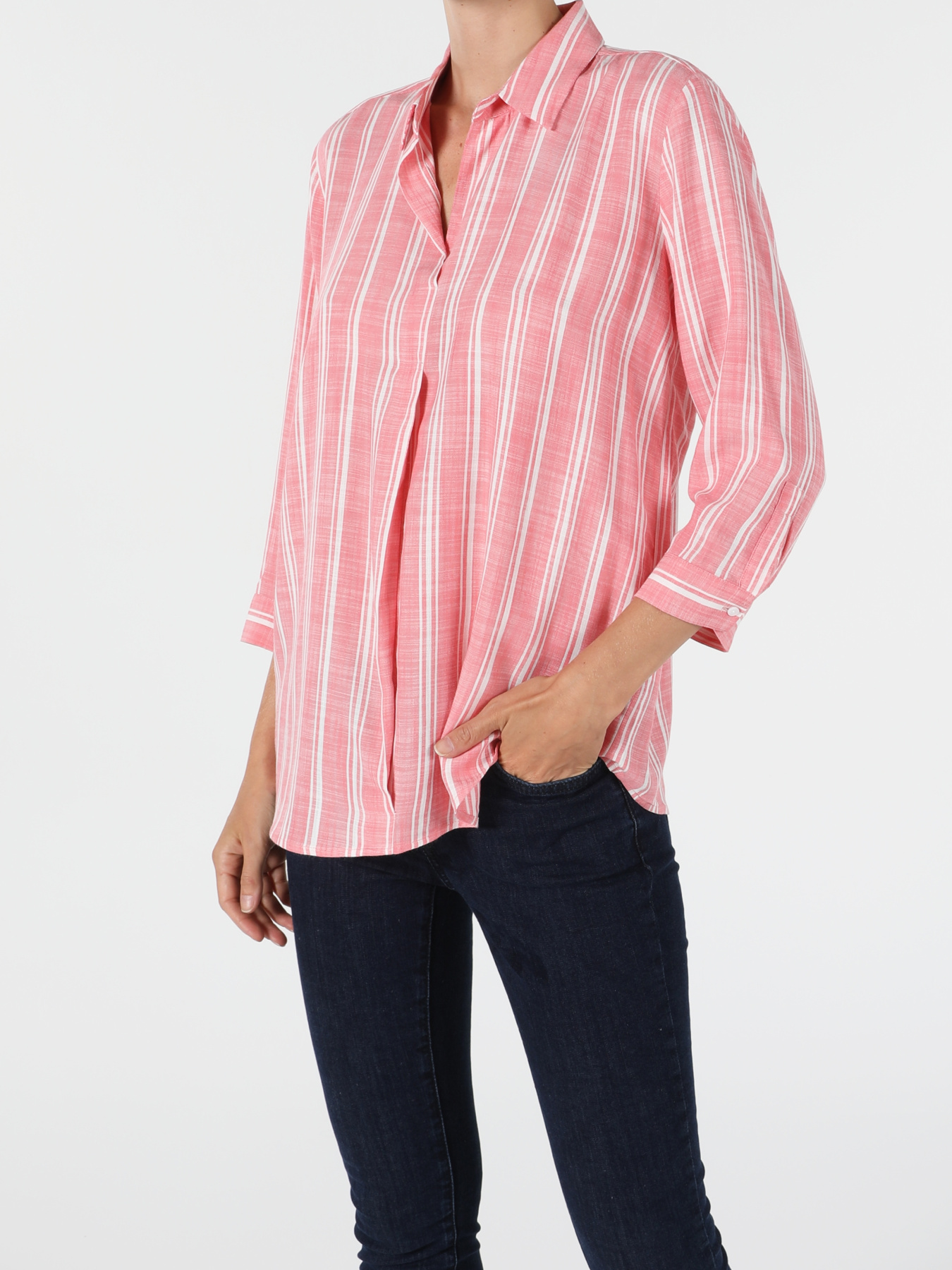 Сорочки Colin’s модель CL1054196_Q1.V1_CRL Фото