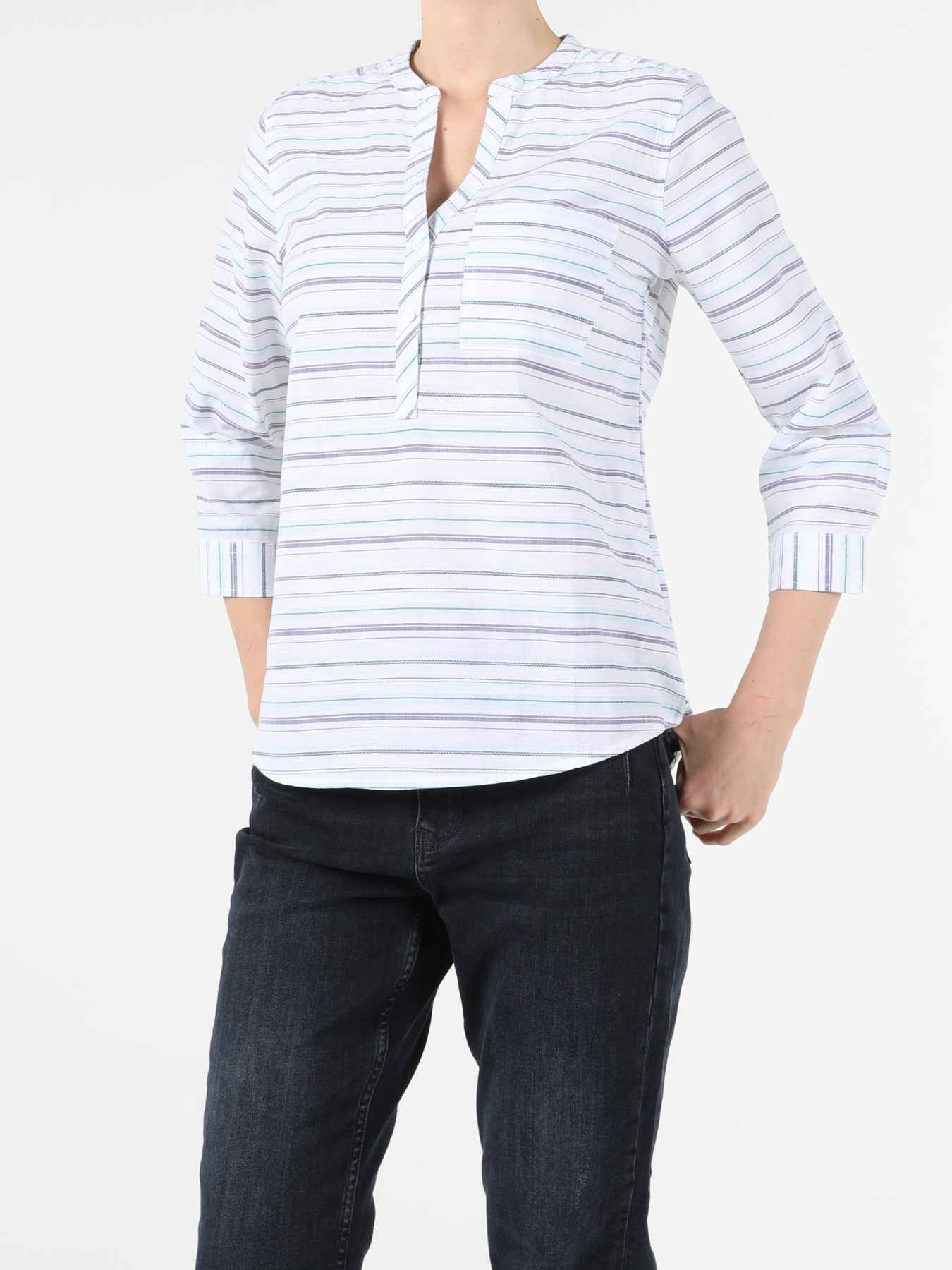 Рубашки Colin’s модель CL1054620_Q1.V1_MGR Фото