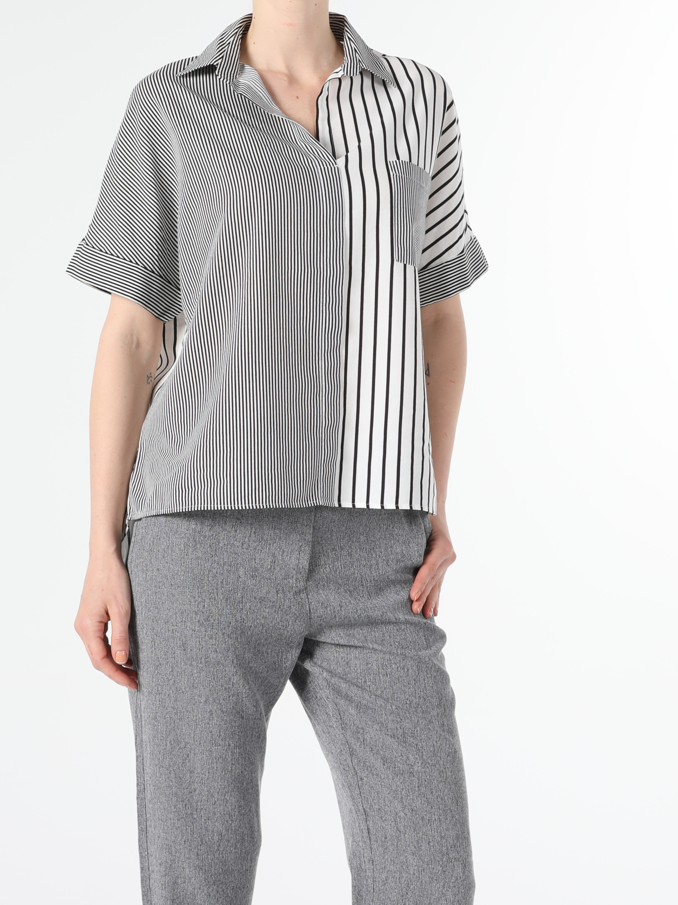 Рубашки Colin’s модель CL1054682_Q1.V1_BLK Фото