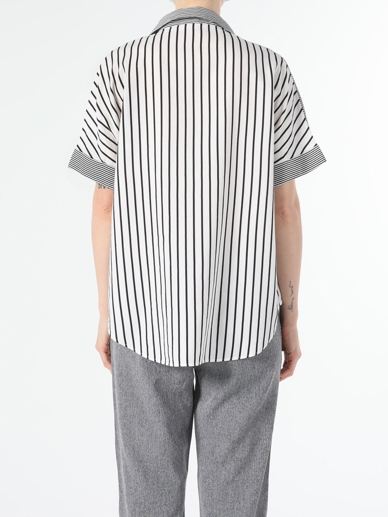 Рубашки Colin’s модель CL1054682_Q1.V1_BLK Фото