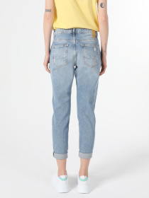 Бойфренды Colin’s модель CL1055540_Q1.V1_DN02063 Бойфренды Colin’s модель CL1055540_Q1.V1_DN02063 Фото