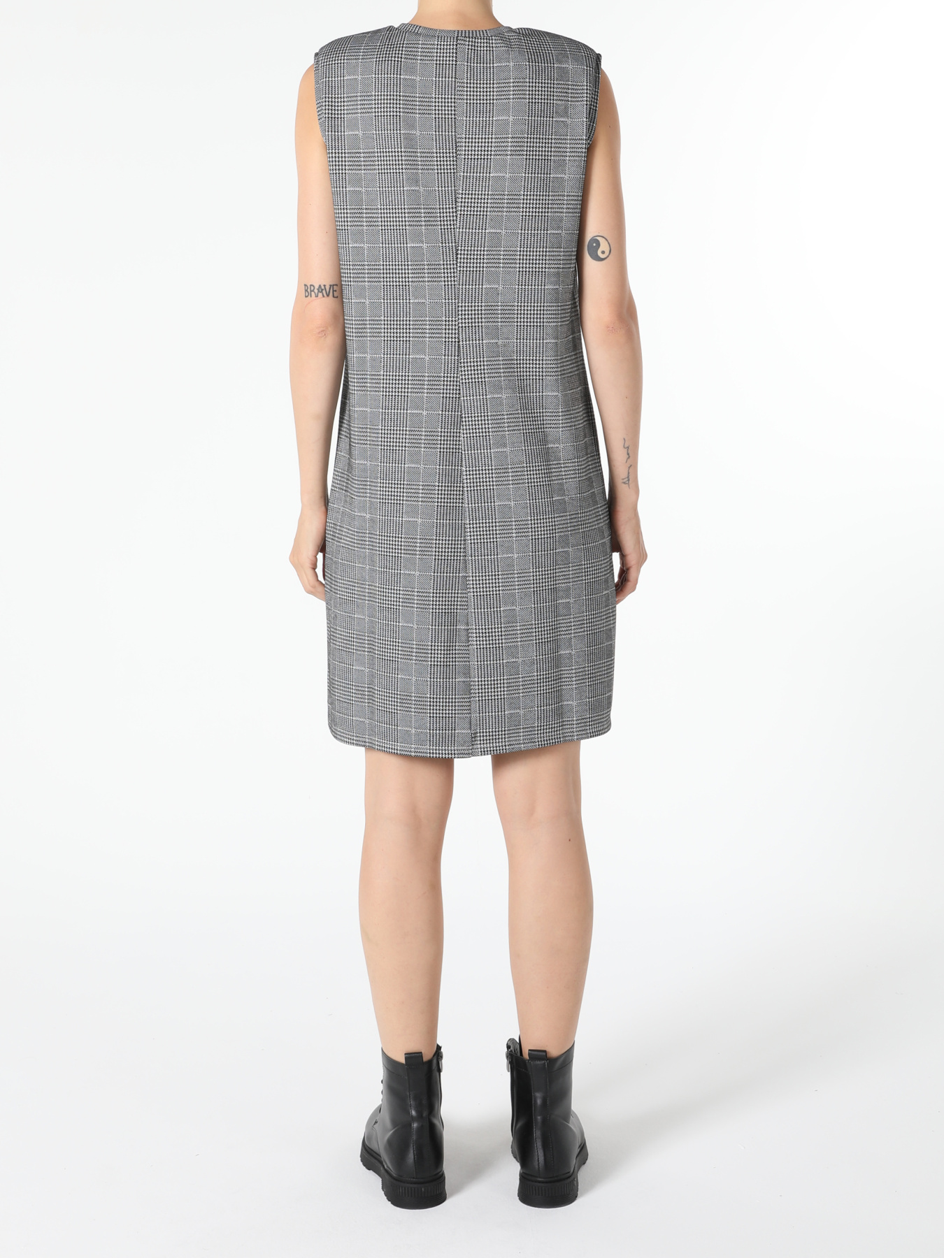 Платья Colin’s модель CL1055570_Q1.V1_GRA Фото