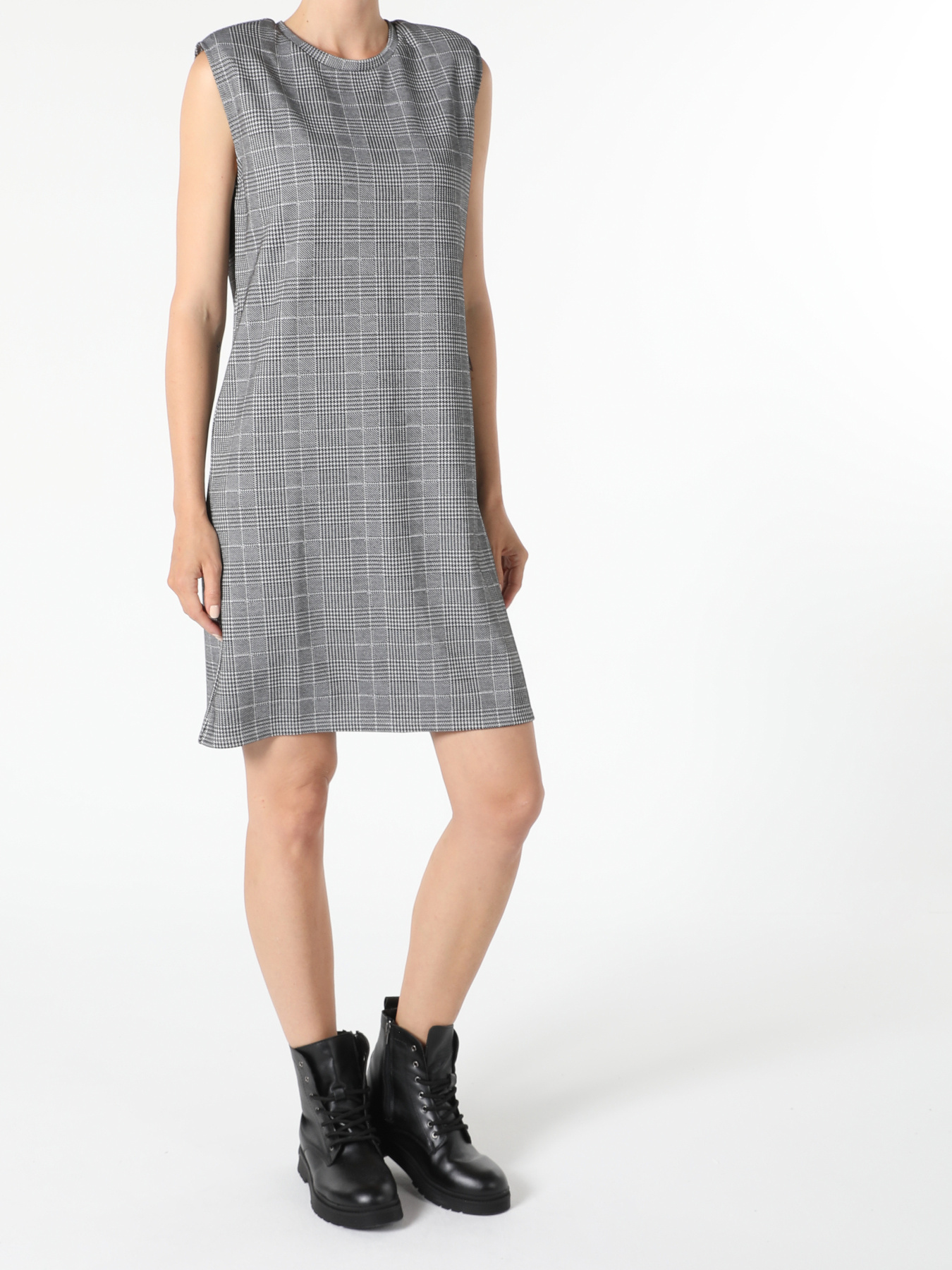 Платья Colin’s модель CL1055570_Q1.V1_GRA Фото